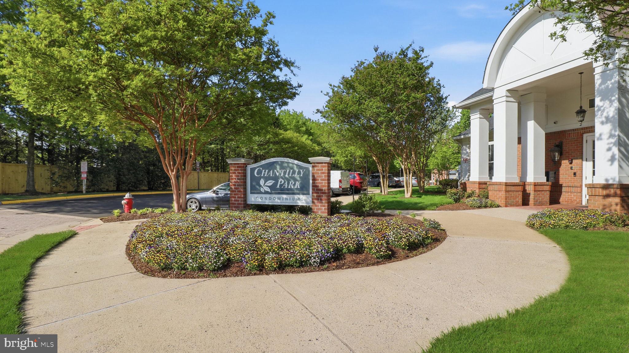 3810 LIGHTFOOT STREET 402