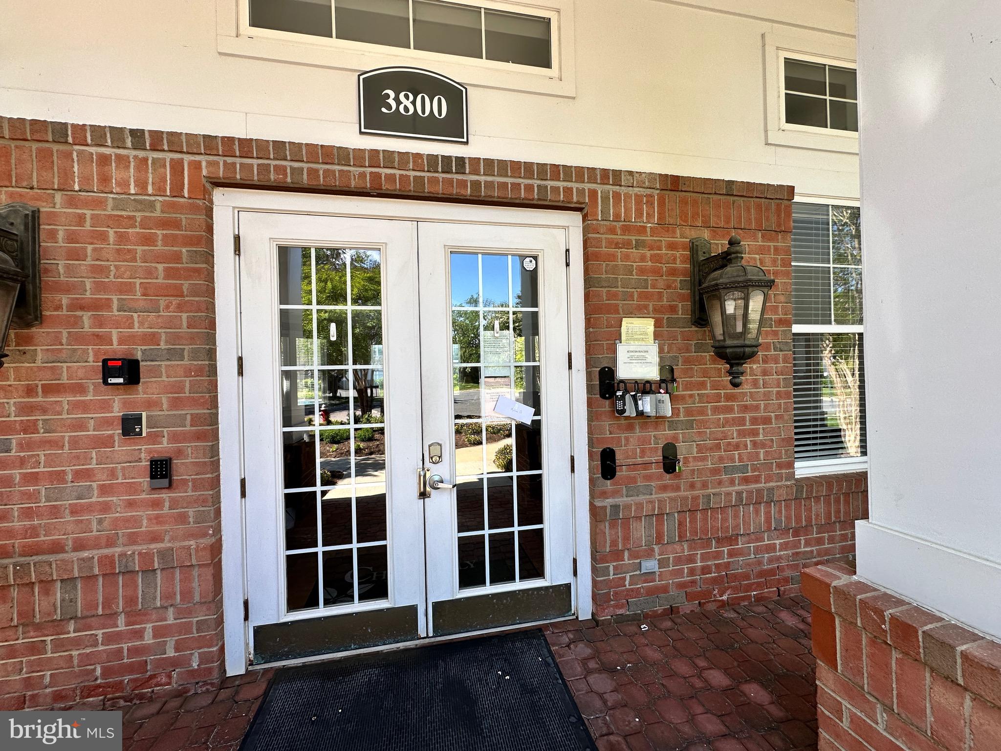 CHANTILLY PARK - Residential