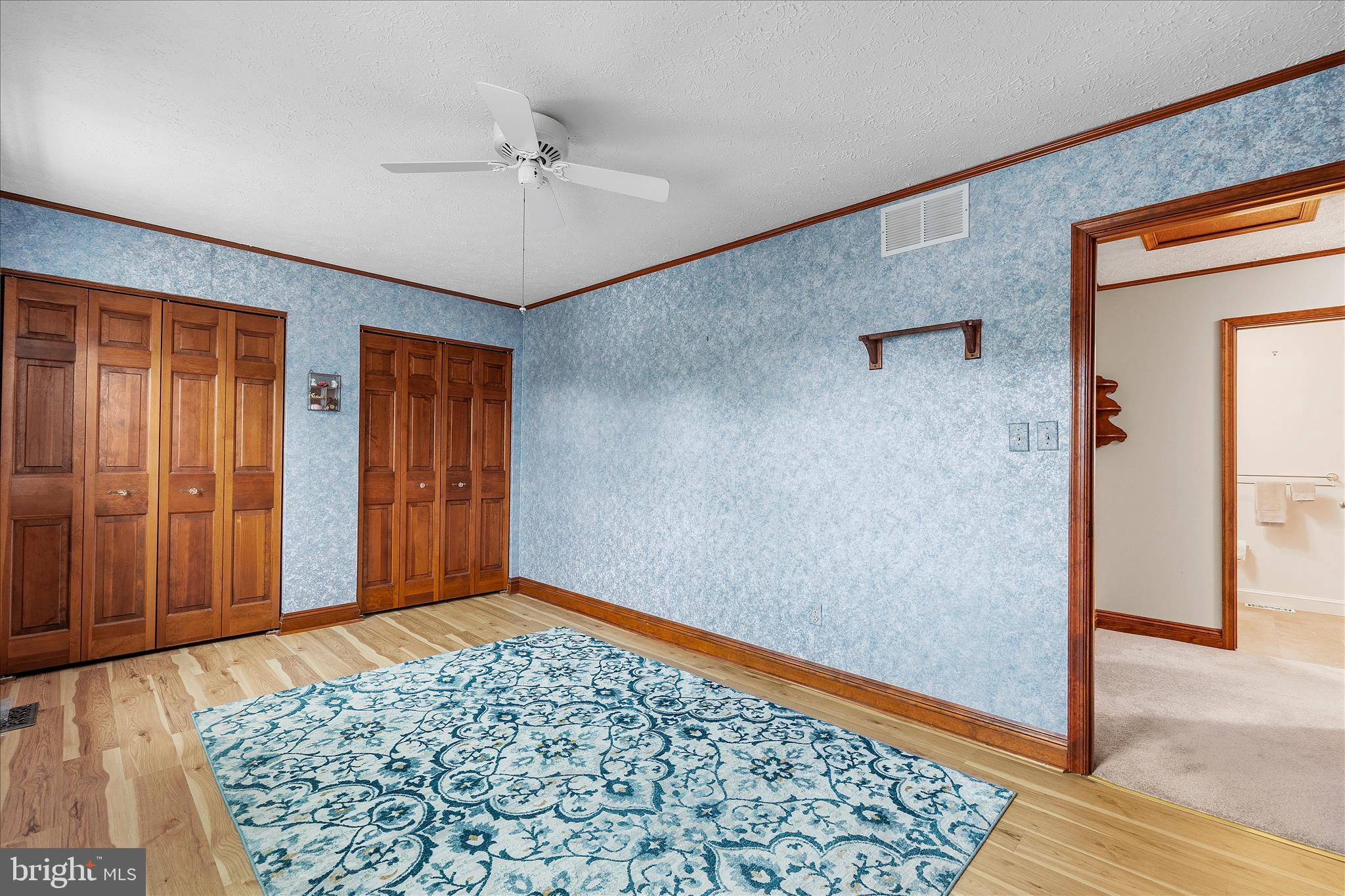 WILLIAMSTOWNE - Residential