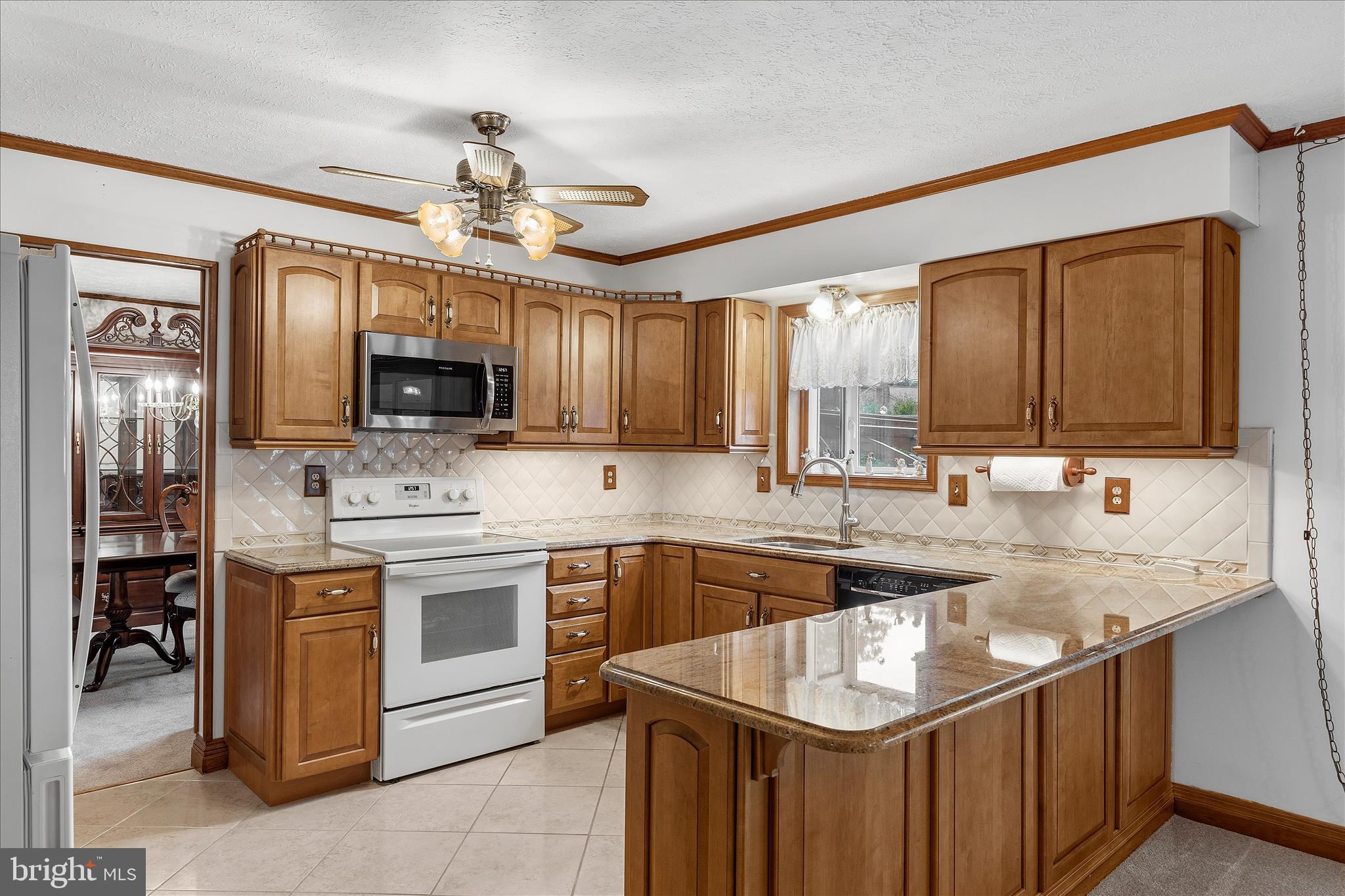 WILLIAMSTOWNE - Residential