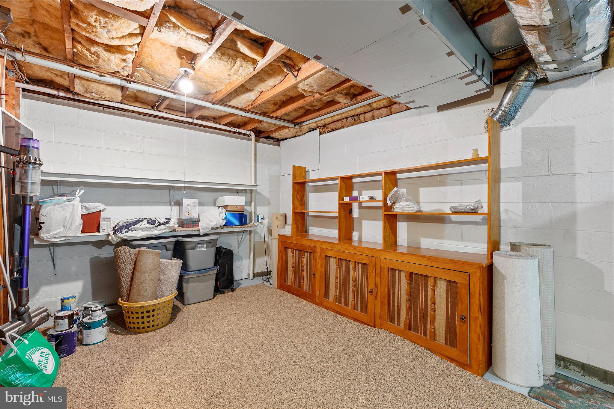 WILLIAMSTOWNE - Residential