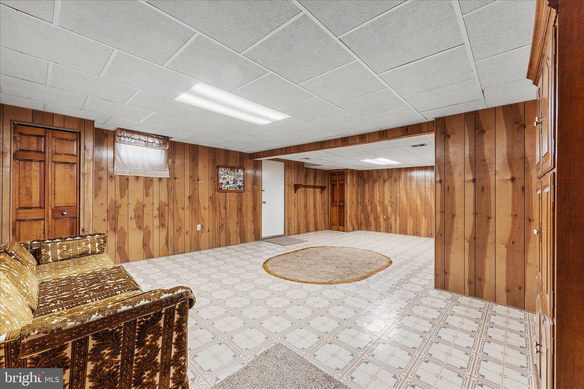 WILLIAMSTOWNE - Residential