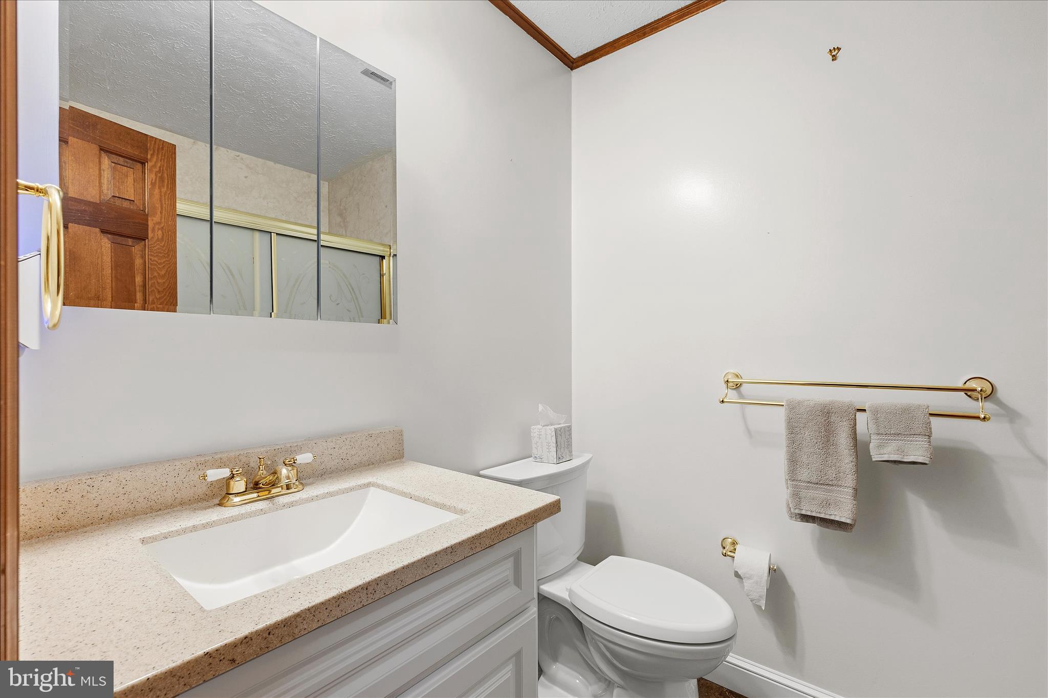 WILLIAMSTOWNE - Residential