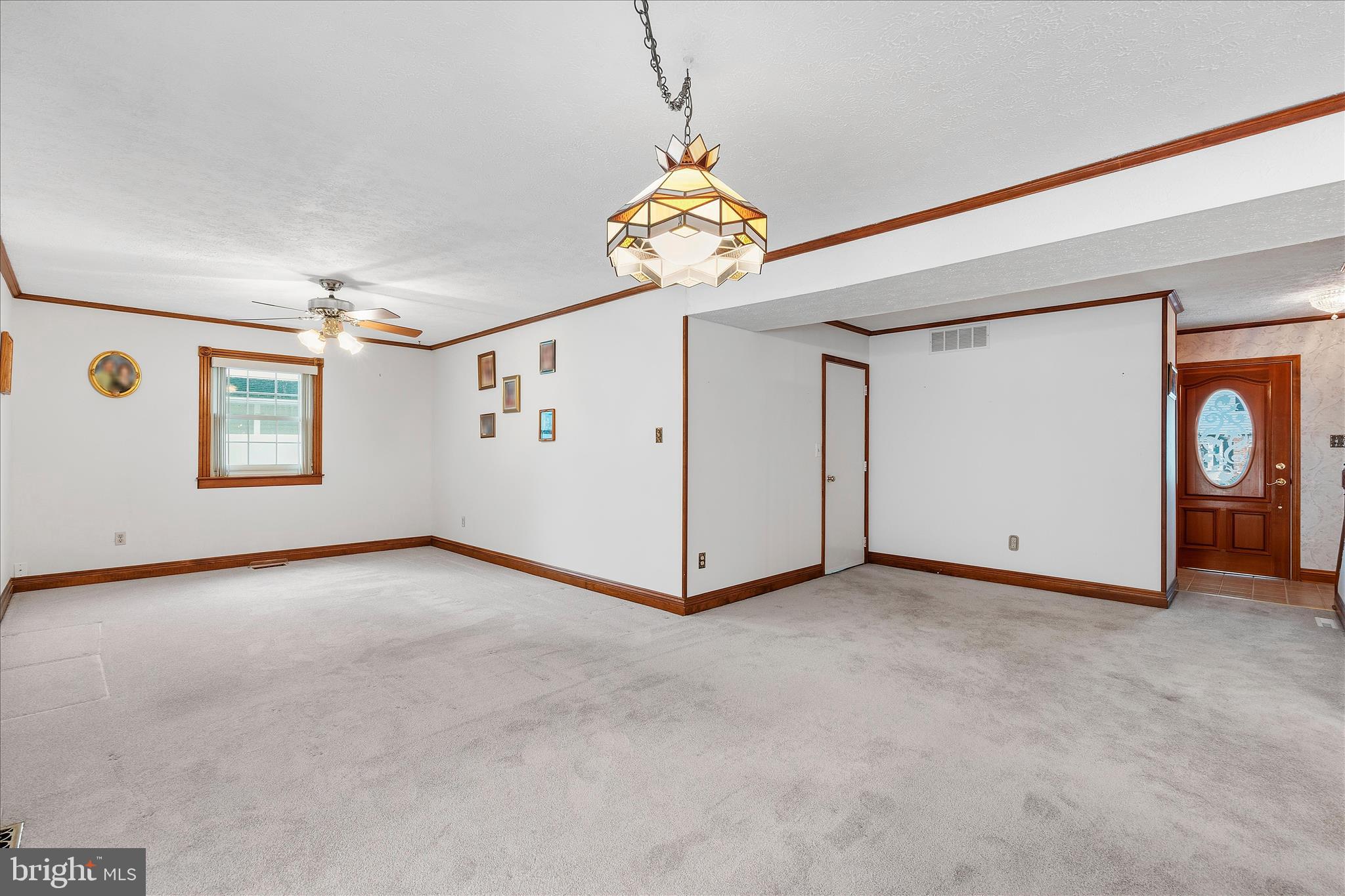 WILLIAMSTOWNE - Residential