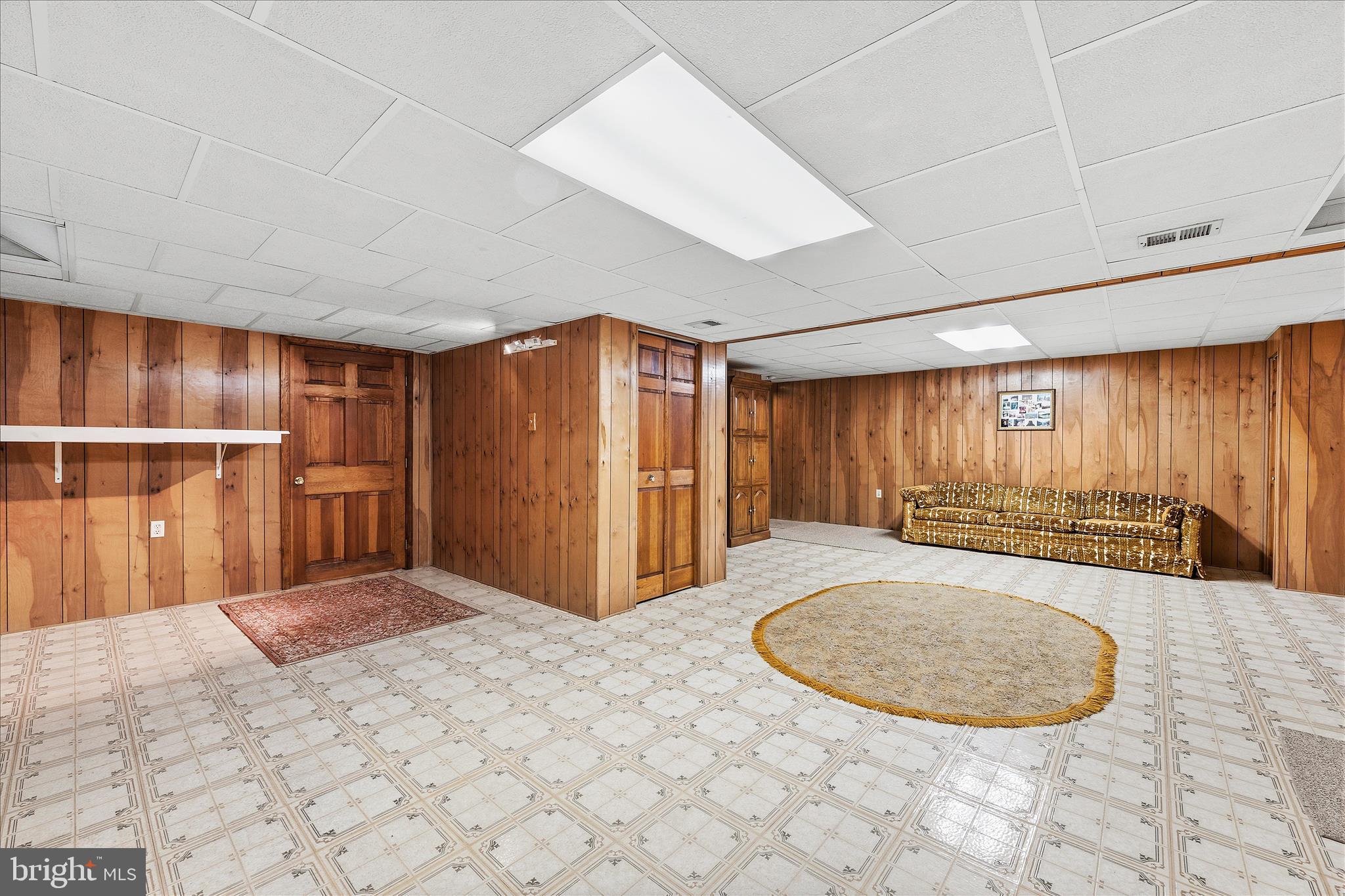 WILLIAMSTOWNE - Residential