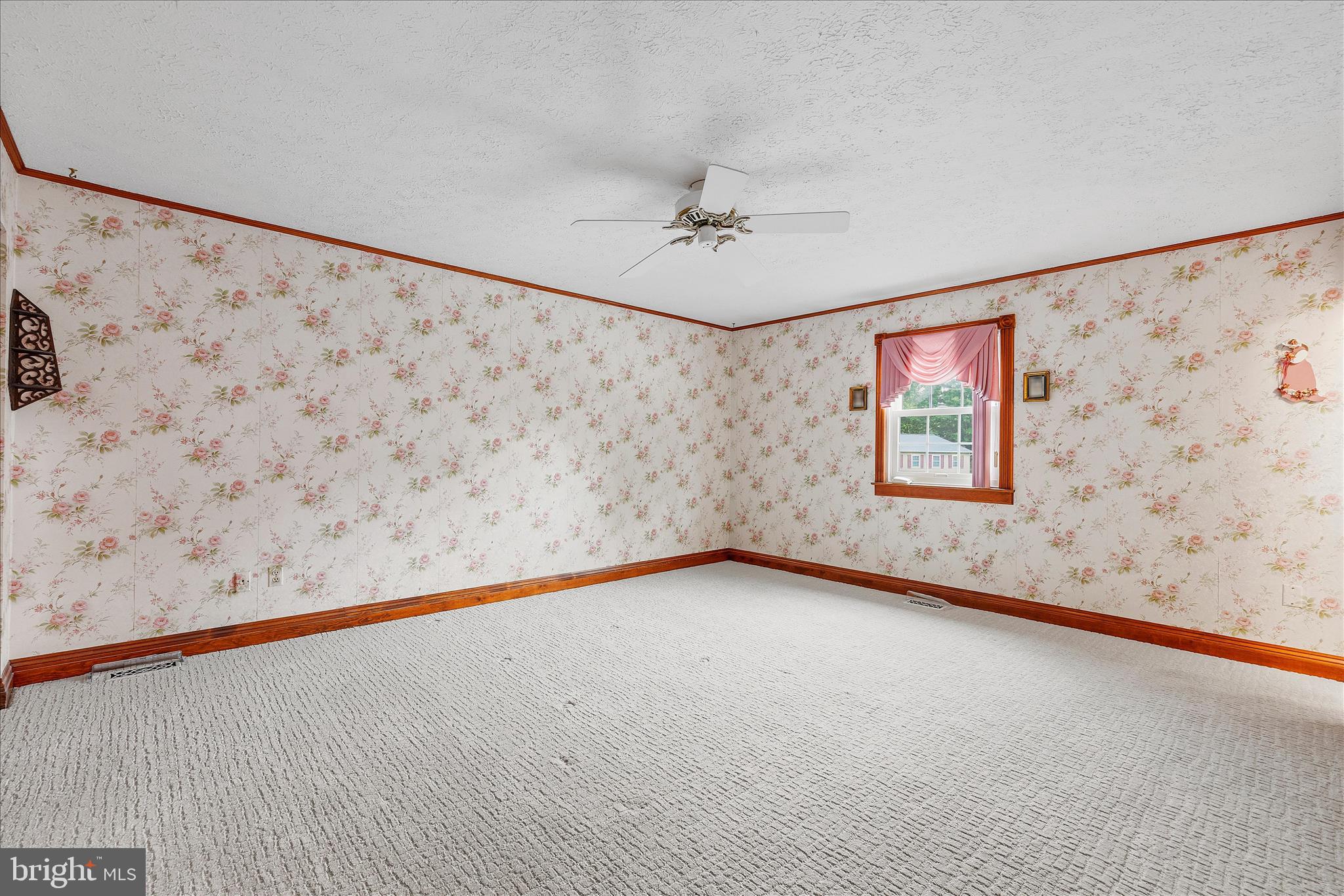 WILLIAMSTOWNE - Residential