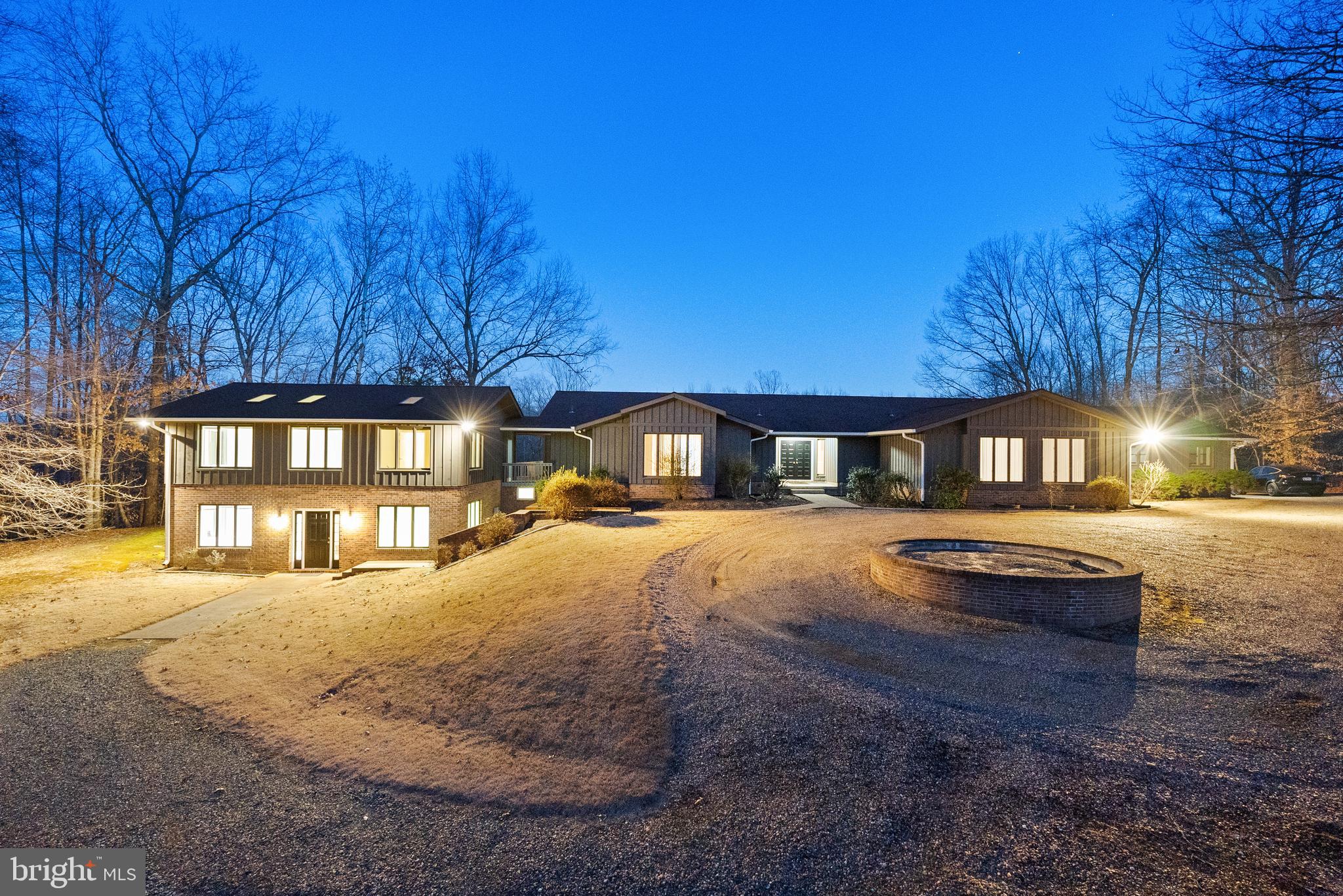 DOGWOOD AIR PARK - Residential Lease