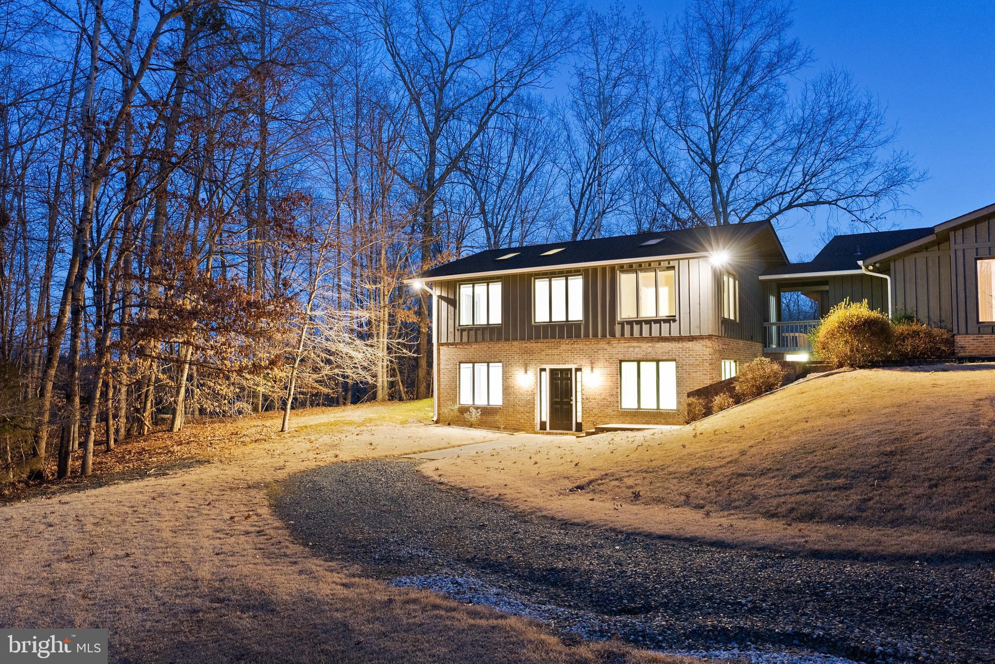 DOGWOOD AIR PARK - Residential Lease