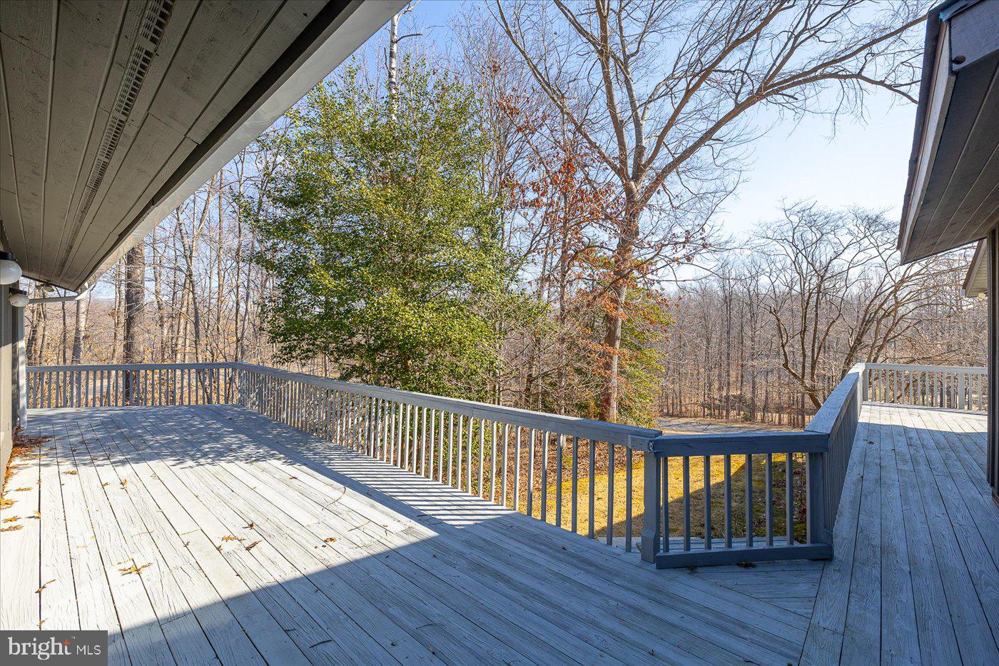 DOGWOOD AIR PARK - Residential Lease