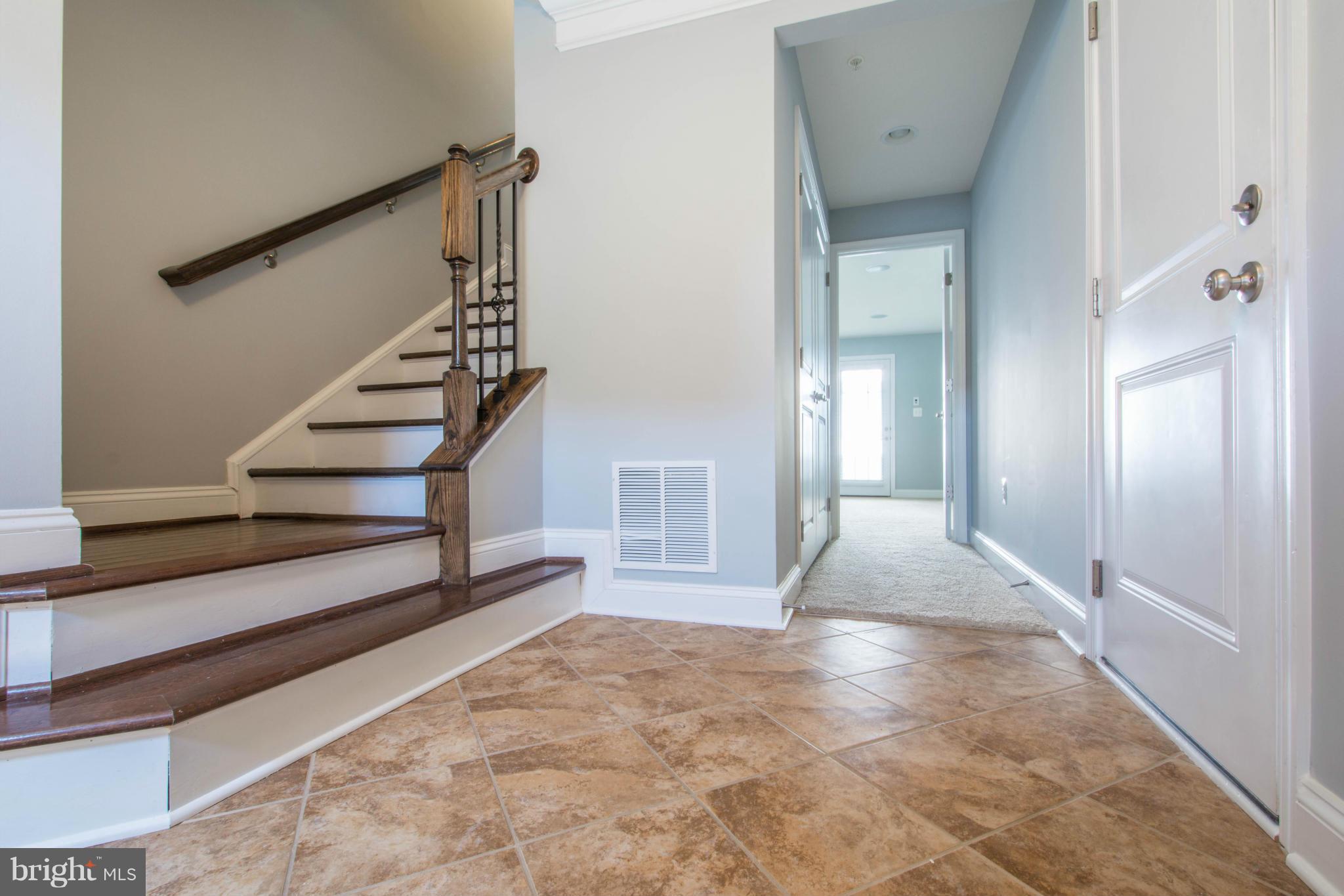 HOWARD SQUARE - Residential Lease