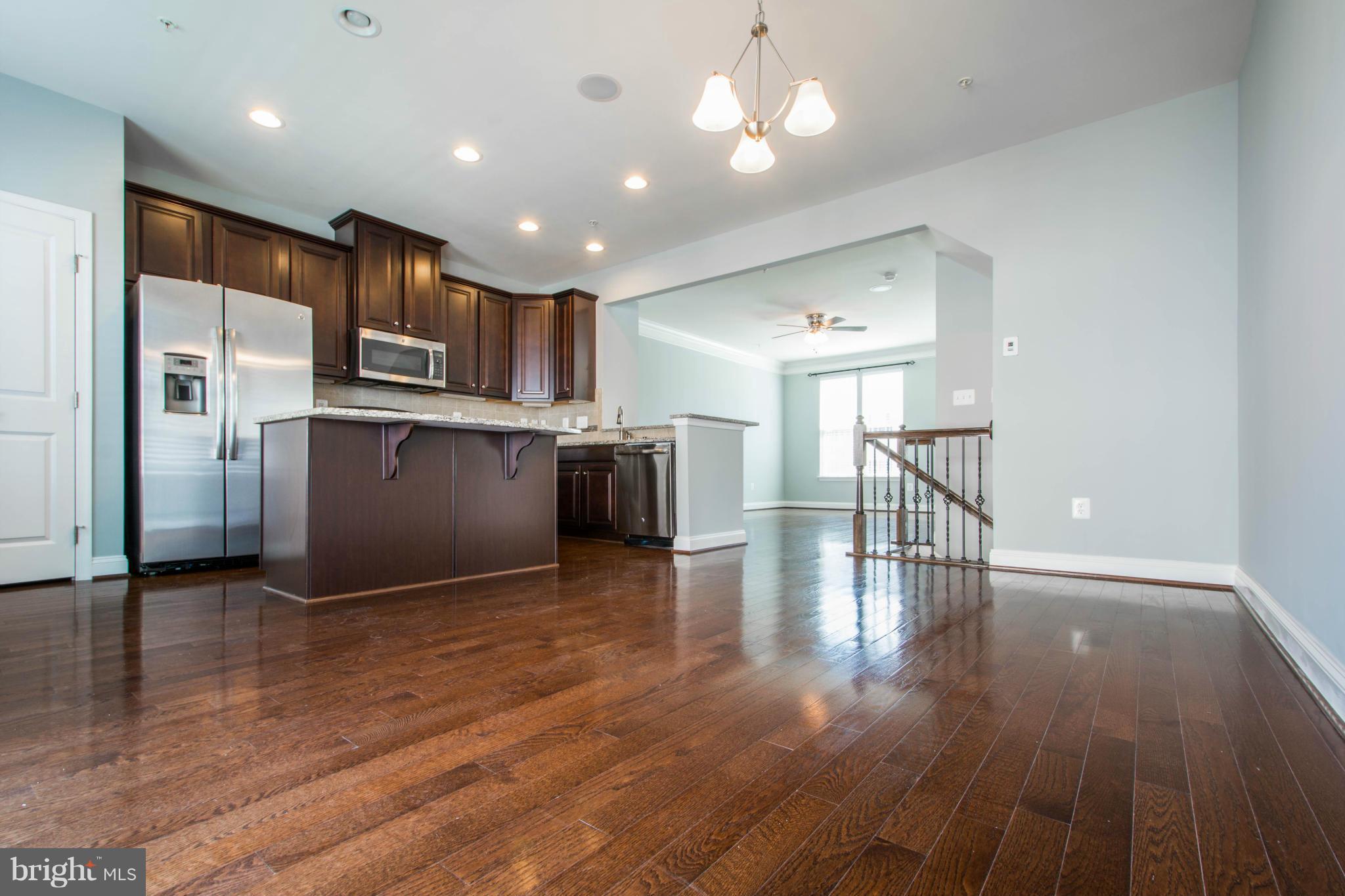 HOWARD SQUARE - Residential Lease