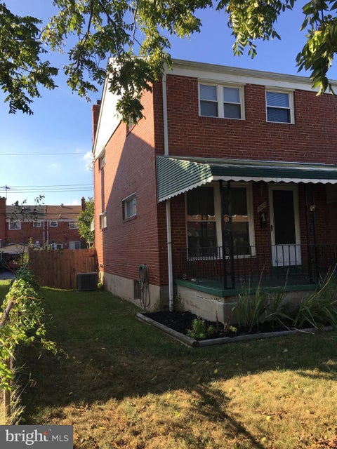 Townhouse For Sale - 1922 Jasmine Road<br/> DUNDALK, MD 21222