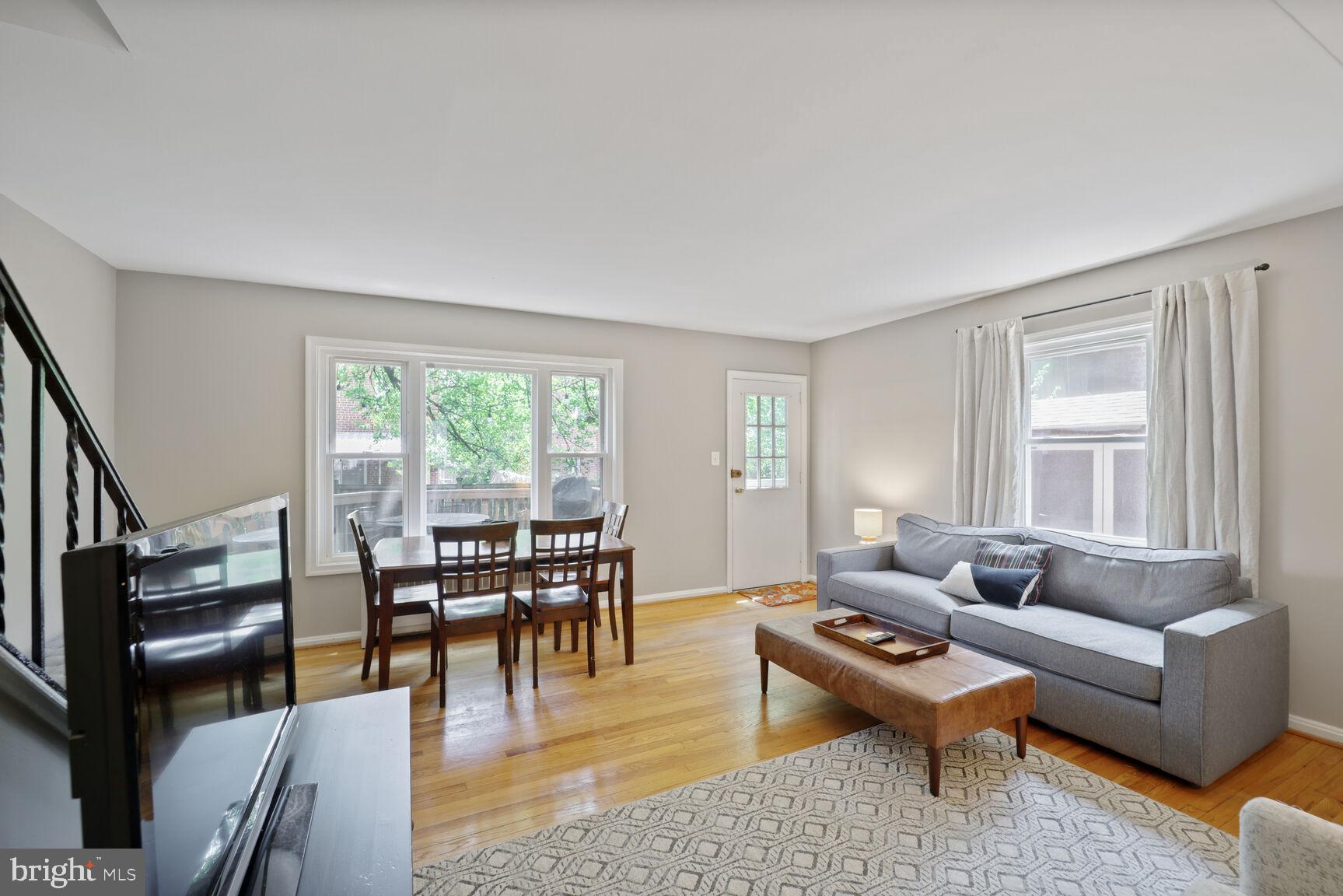 2923 LANDOVER STREET