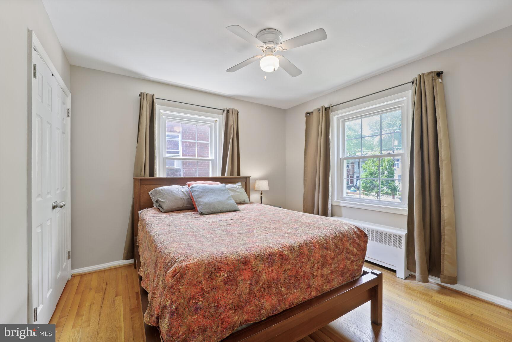 WARWICK VILLAGE - Residential