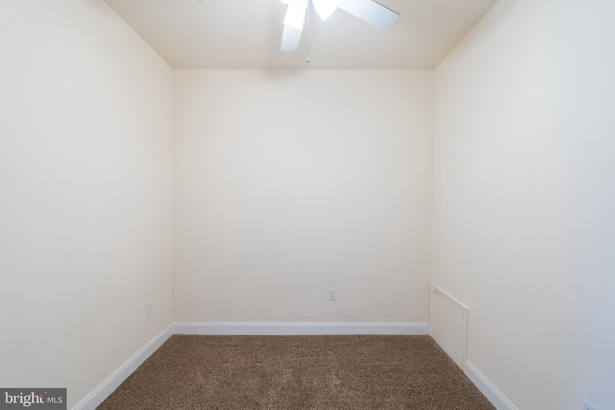 ROXBOROUGH - Residential Lease