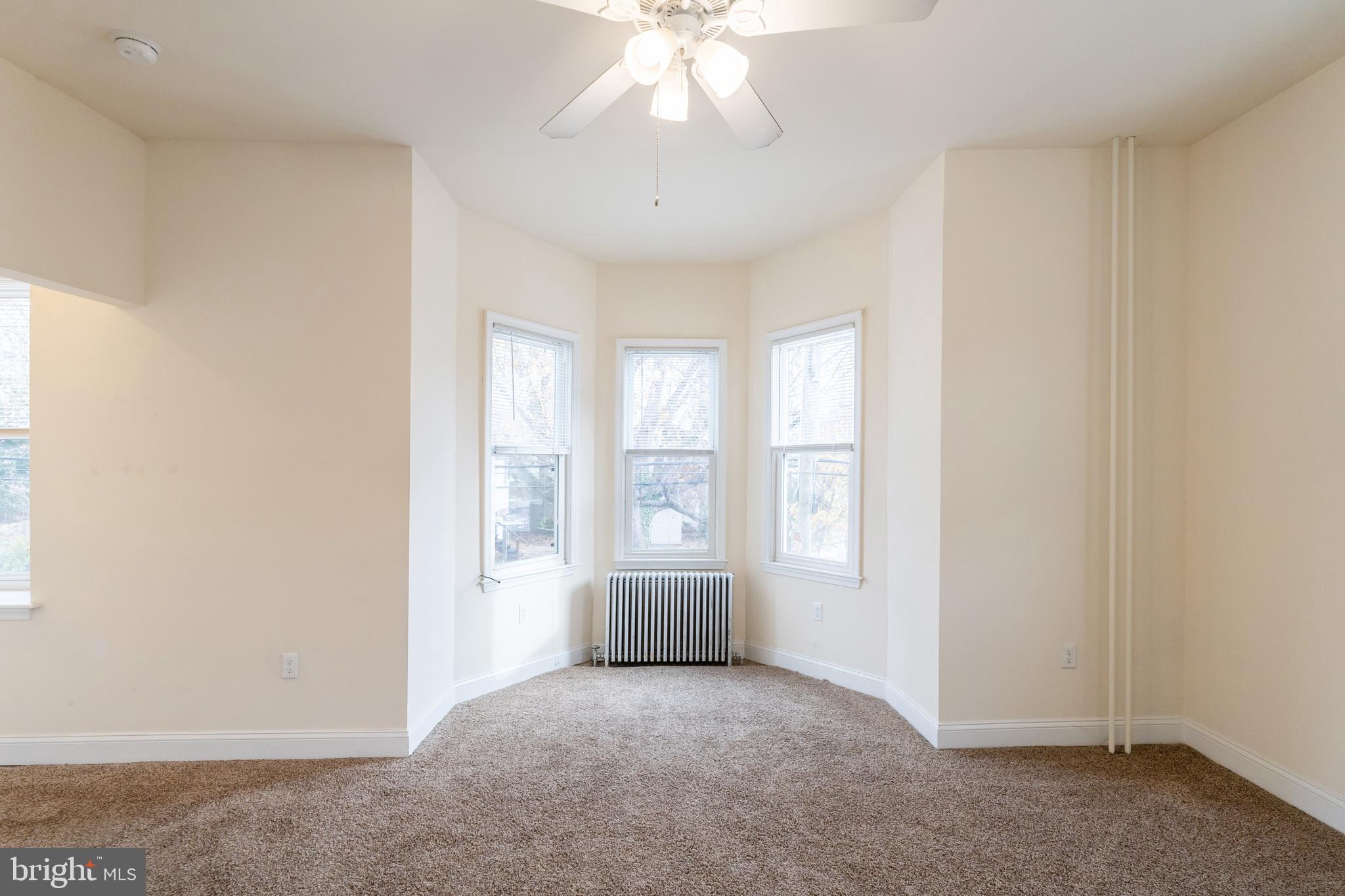 ROXBOROUGH - Residential Lease