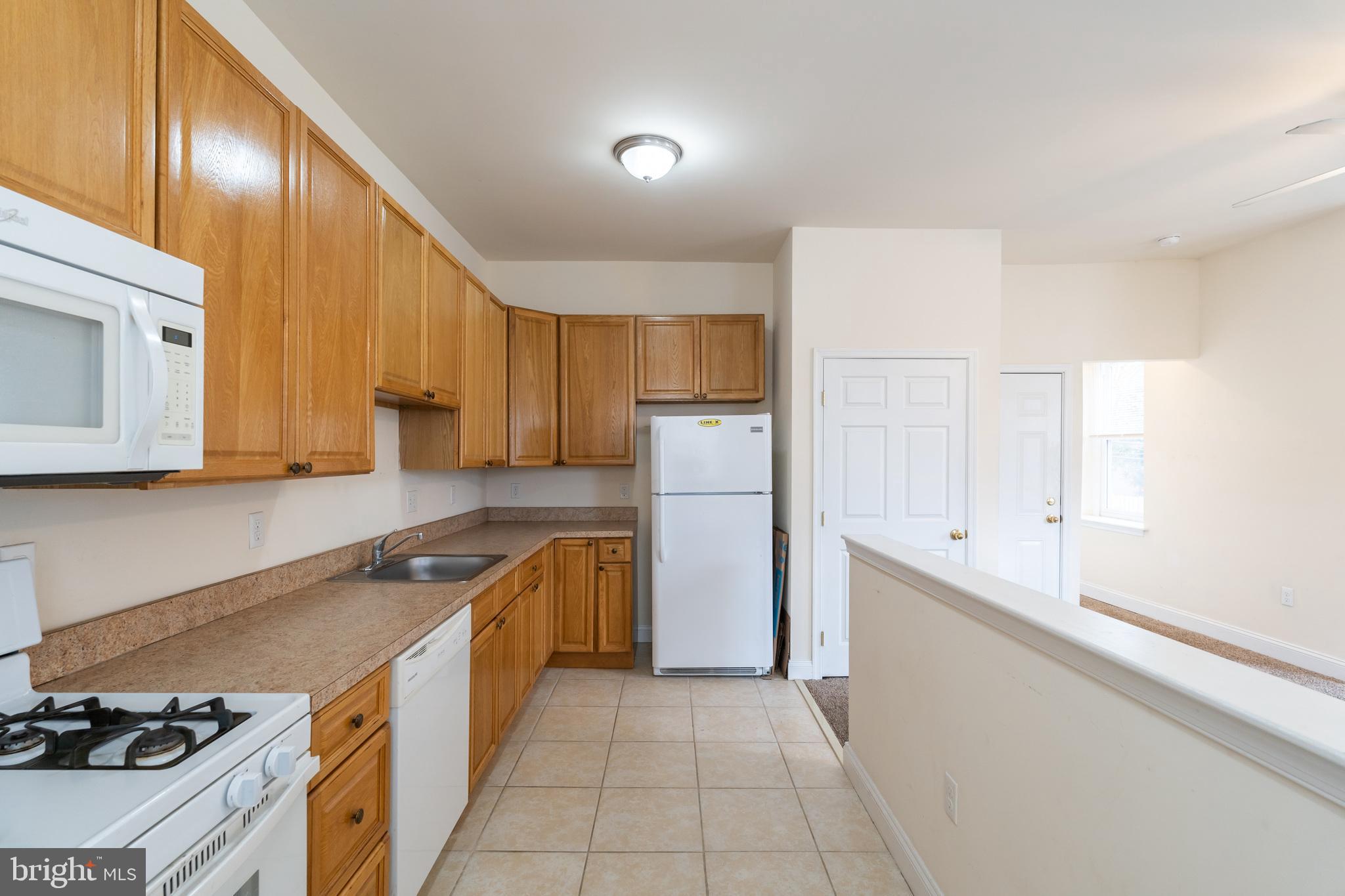 ROXBOROUGH - Residential Lease