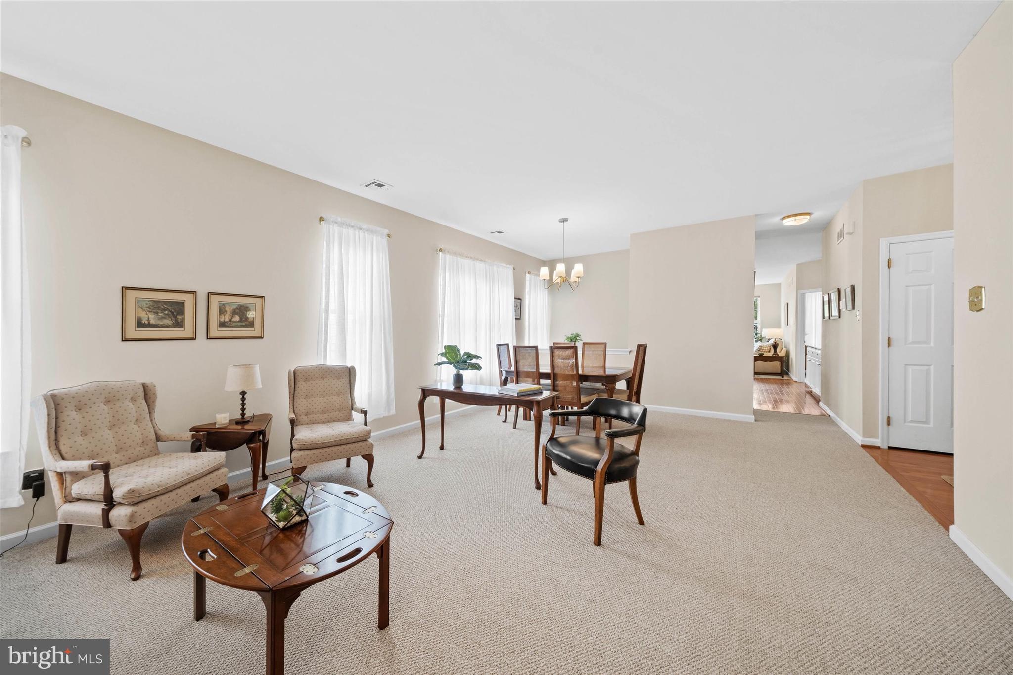 FOX HILL FARM - Residential