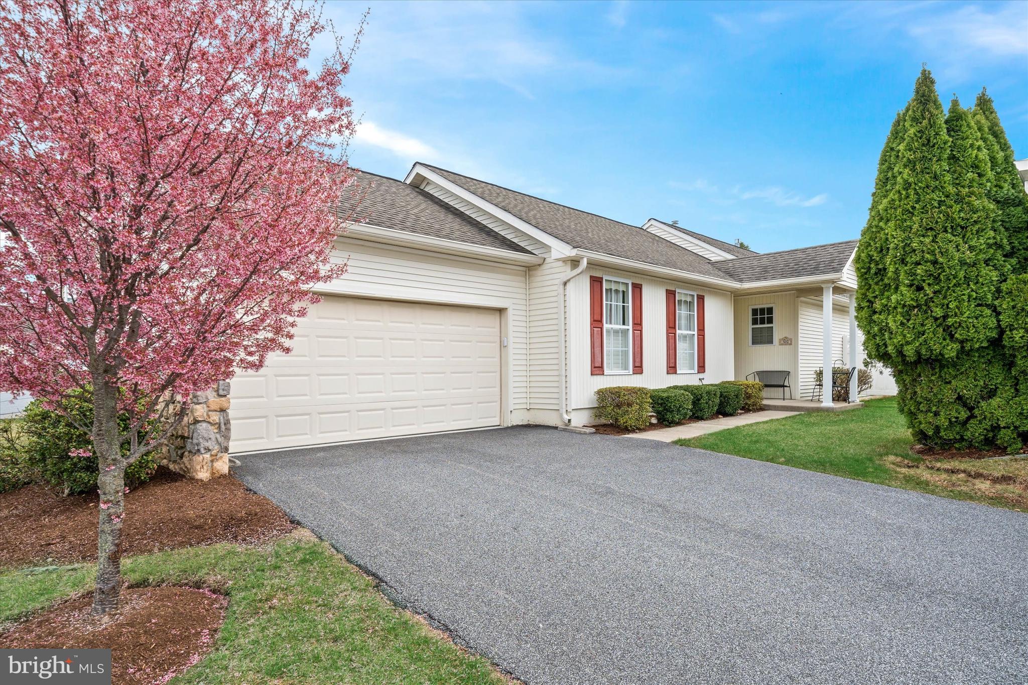 FOX HILL FARM - Residential