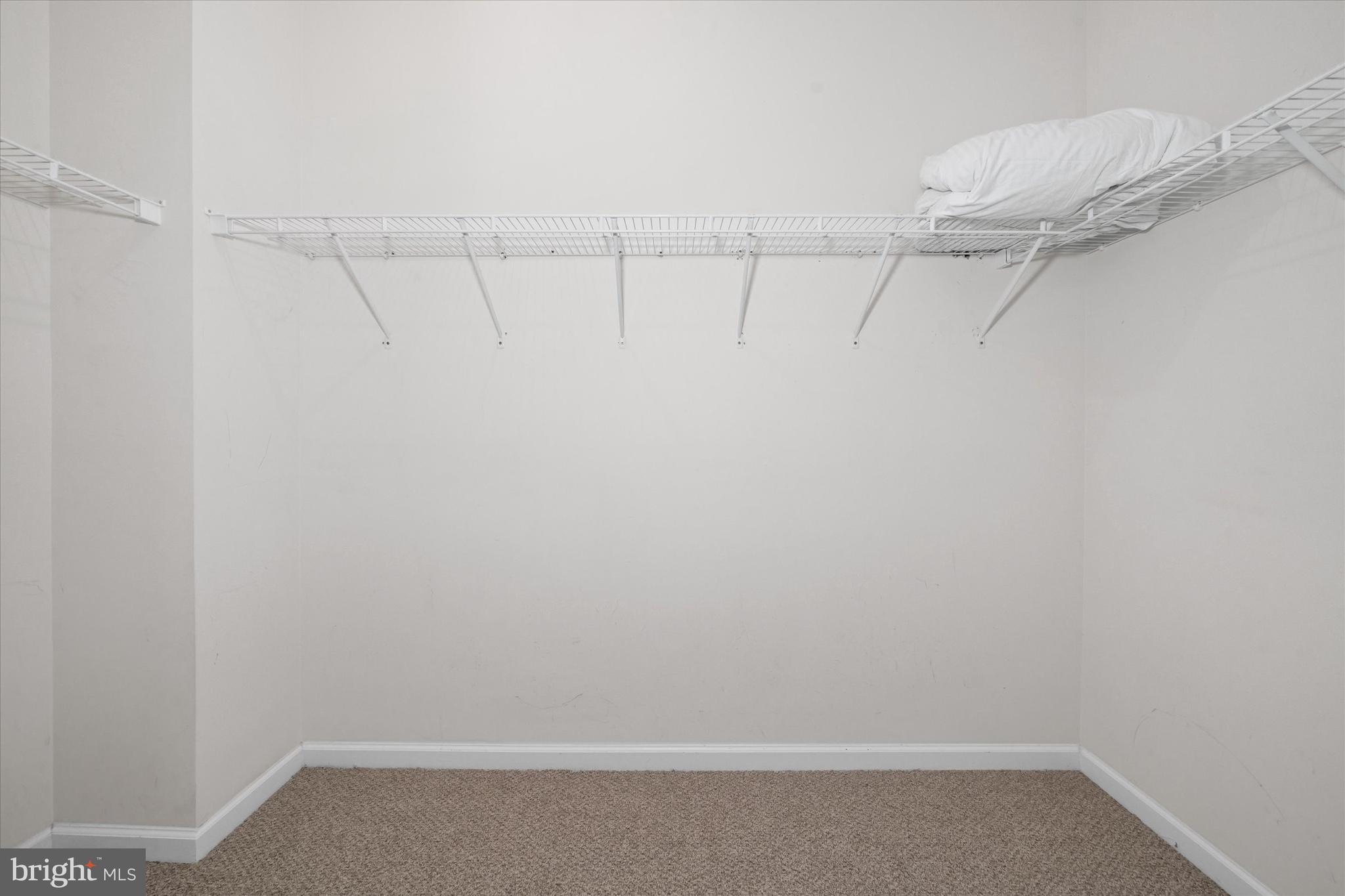 FOX HILL FARM - Residential