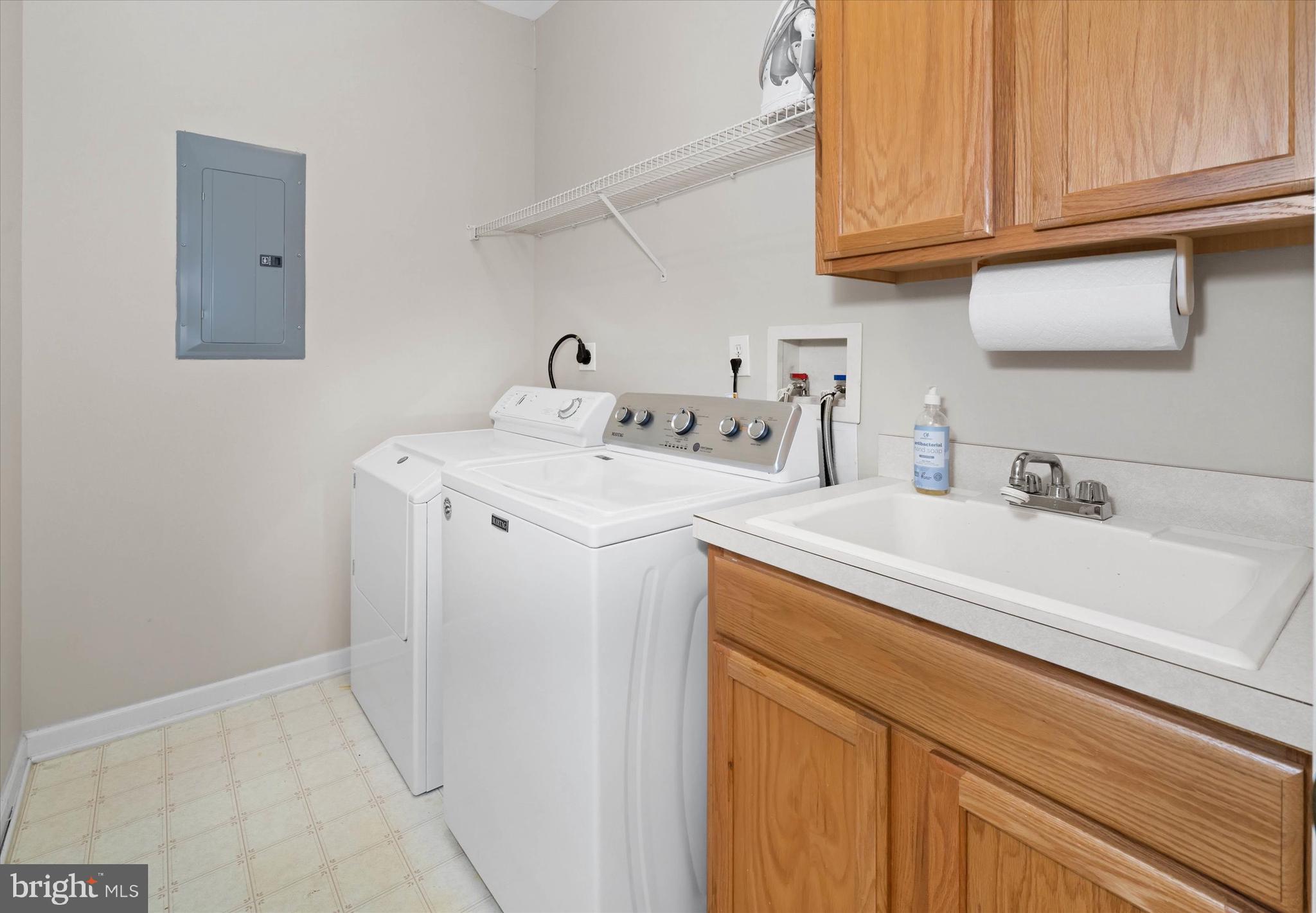 FOX HILL FARM - Residential