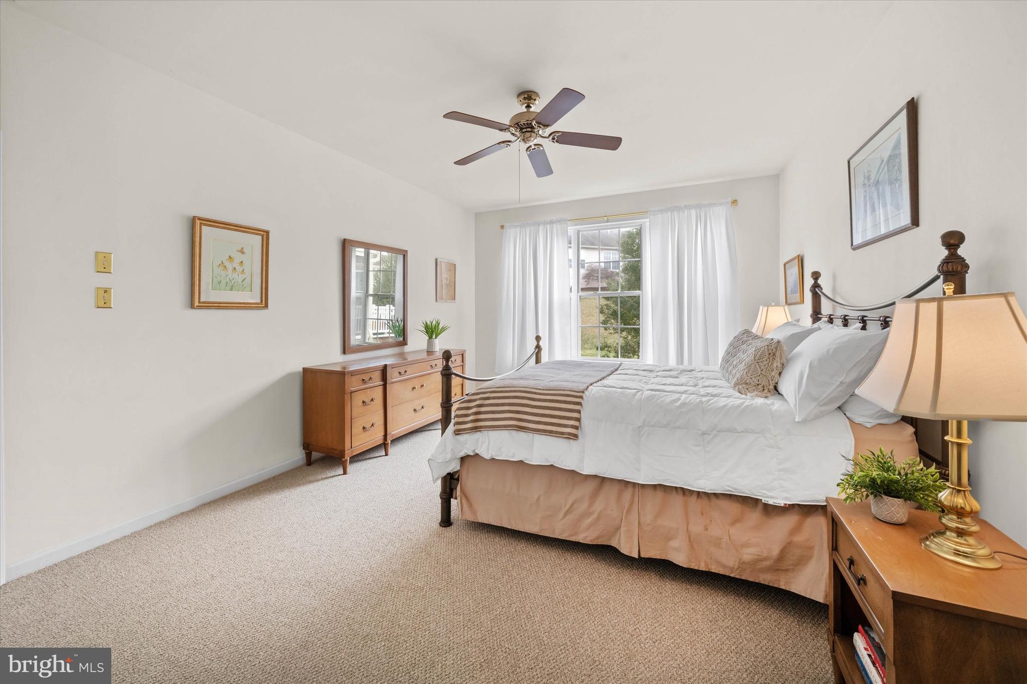 FOX HILL FARM - Residential