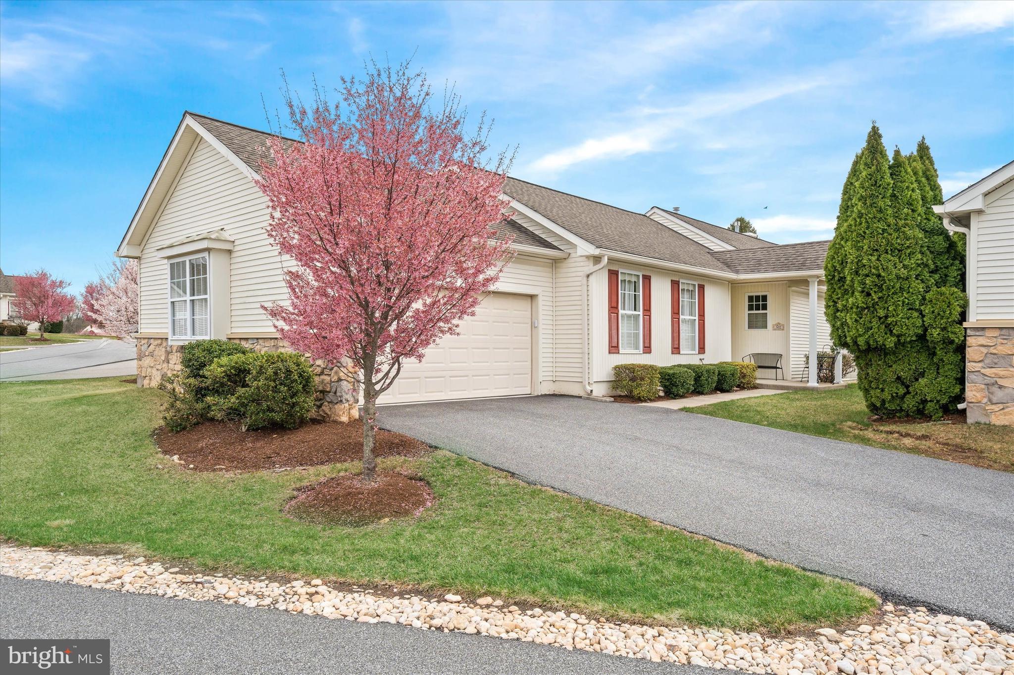 FOX HILL FARM - Residential