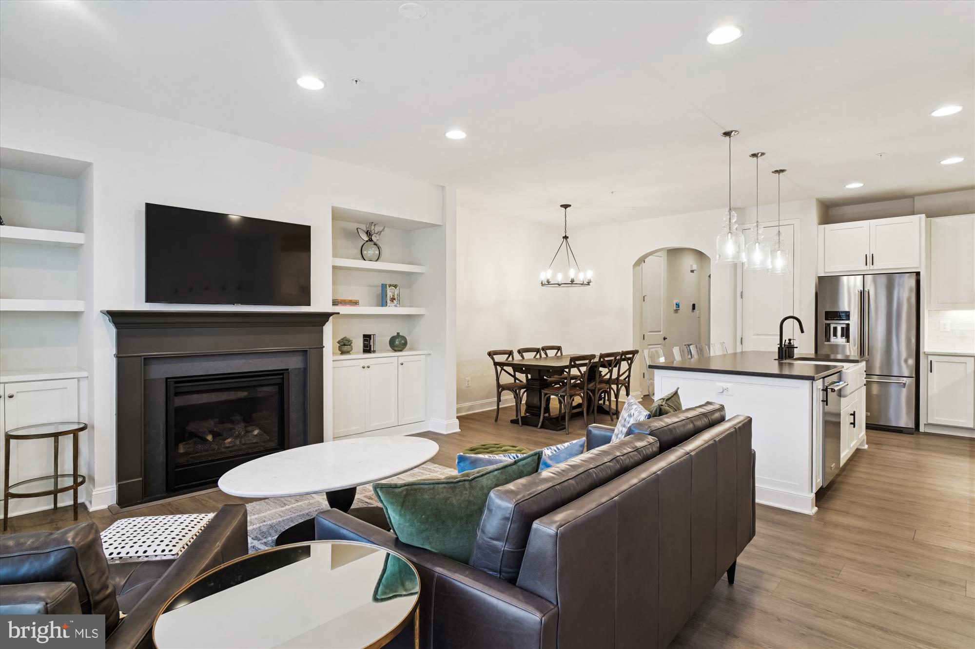 WORMANS MILL - Residential