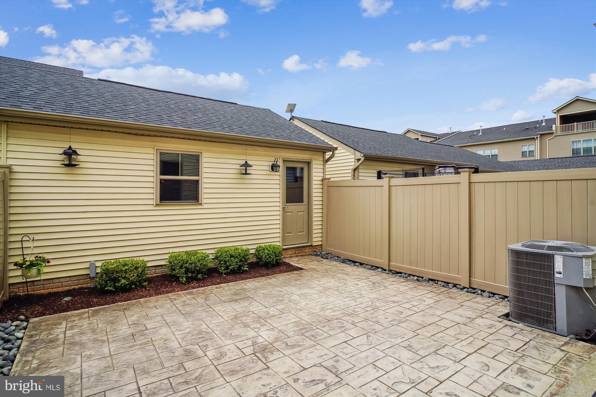 WORMANS MILL - Residential