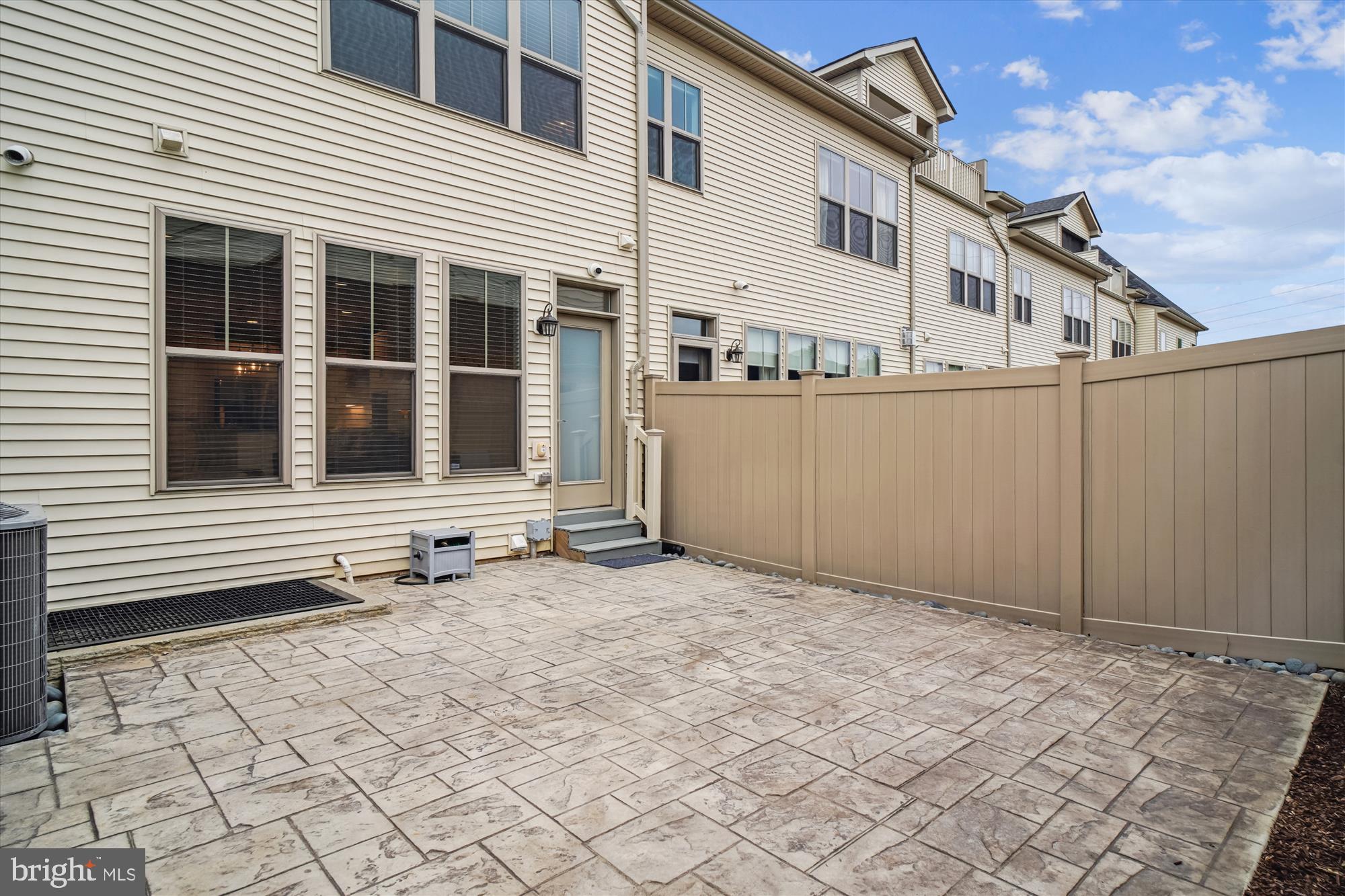 WORMANS MILL - Residential