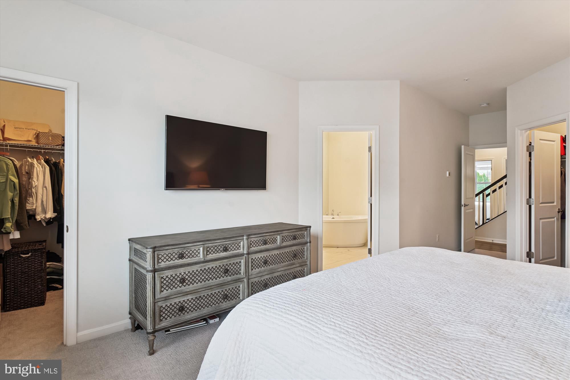 WORMANS MILL - Residential