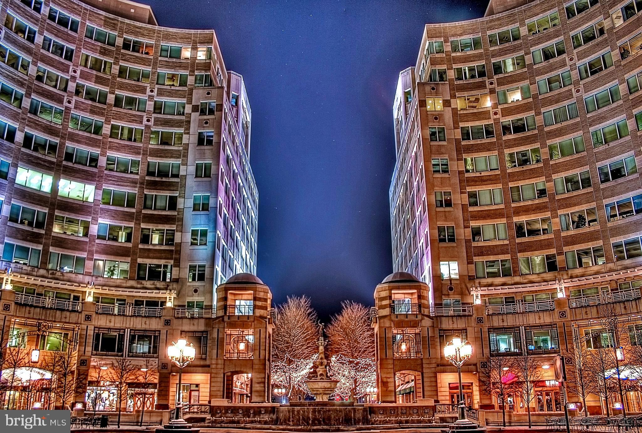 MIDTOWN AT RESTON TOWN CENTER - Residential