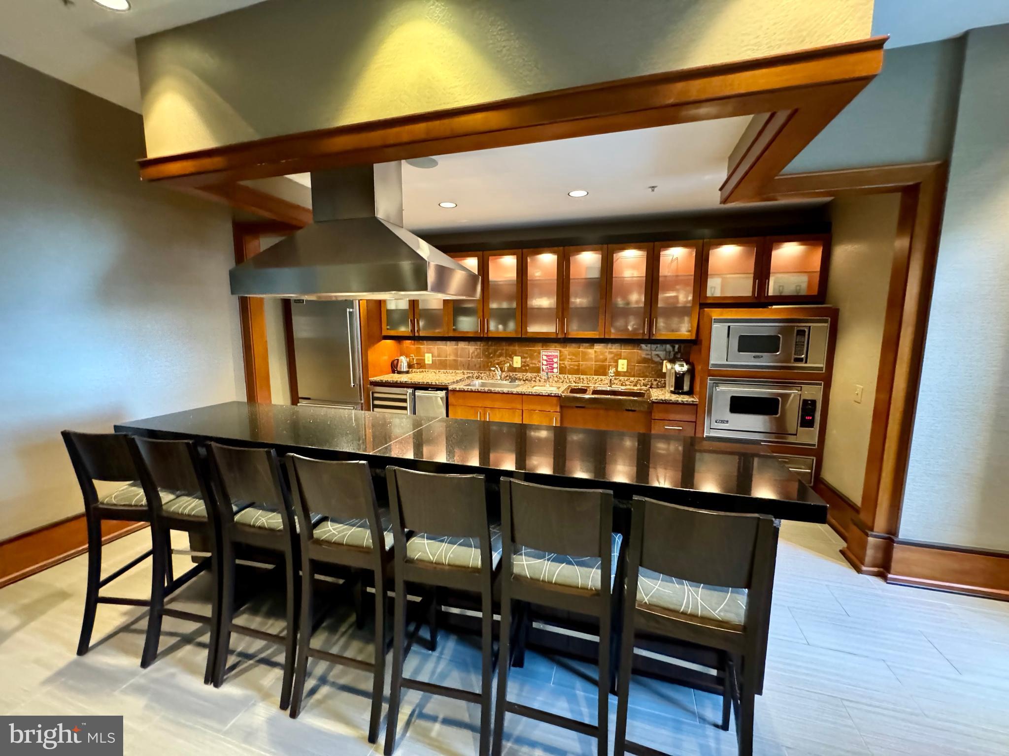 MIDTOWN AT RESTON TOWN CENTER - Residential