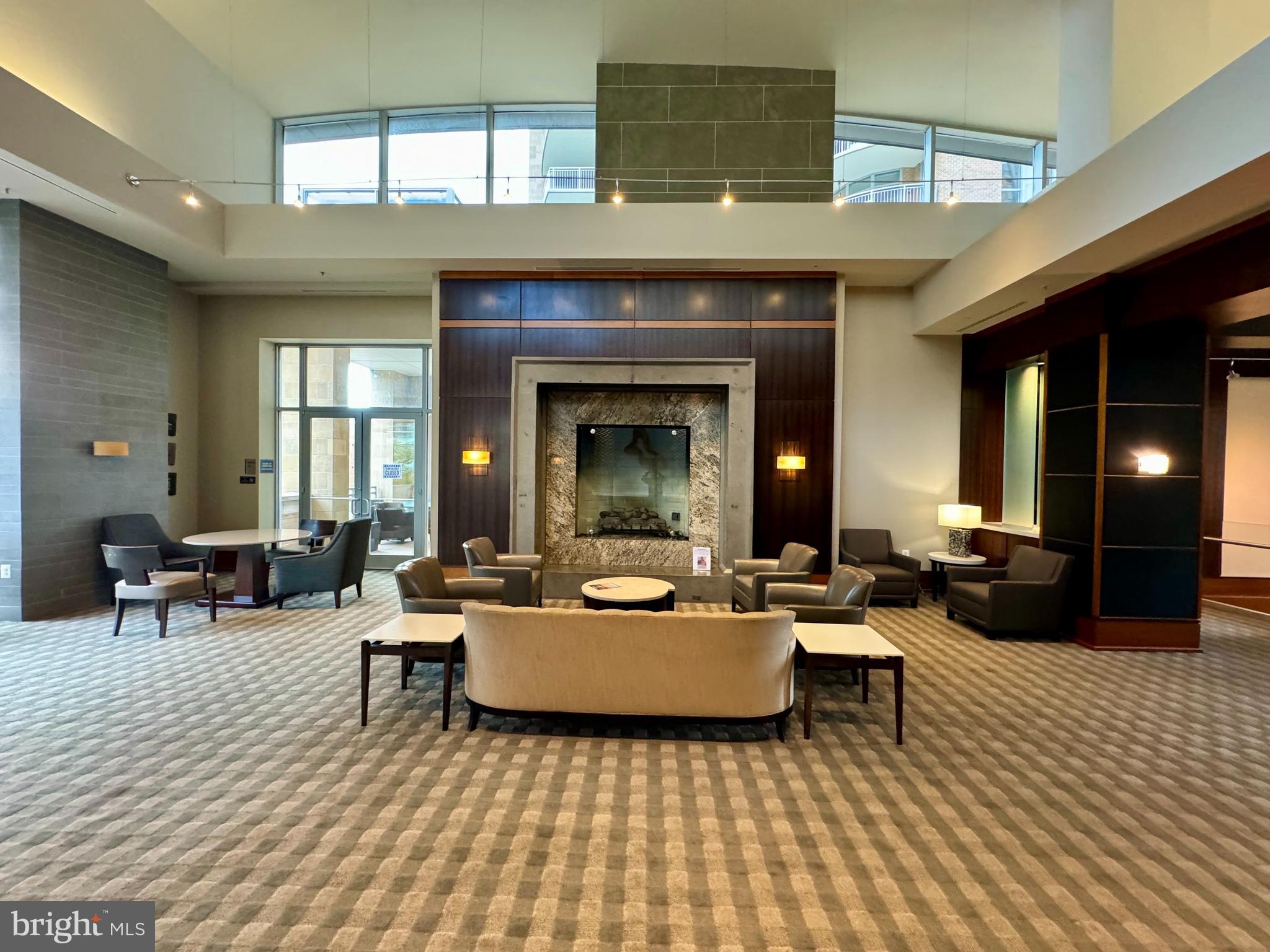 MIDTOWN AT RESTON TOWN CENTER - Residential