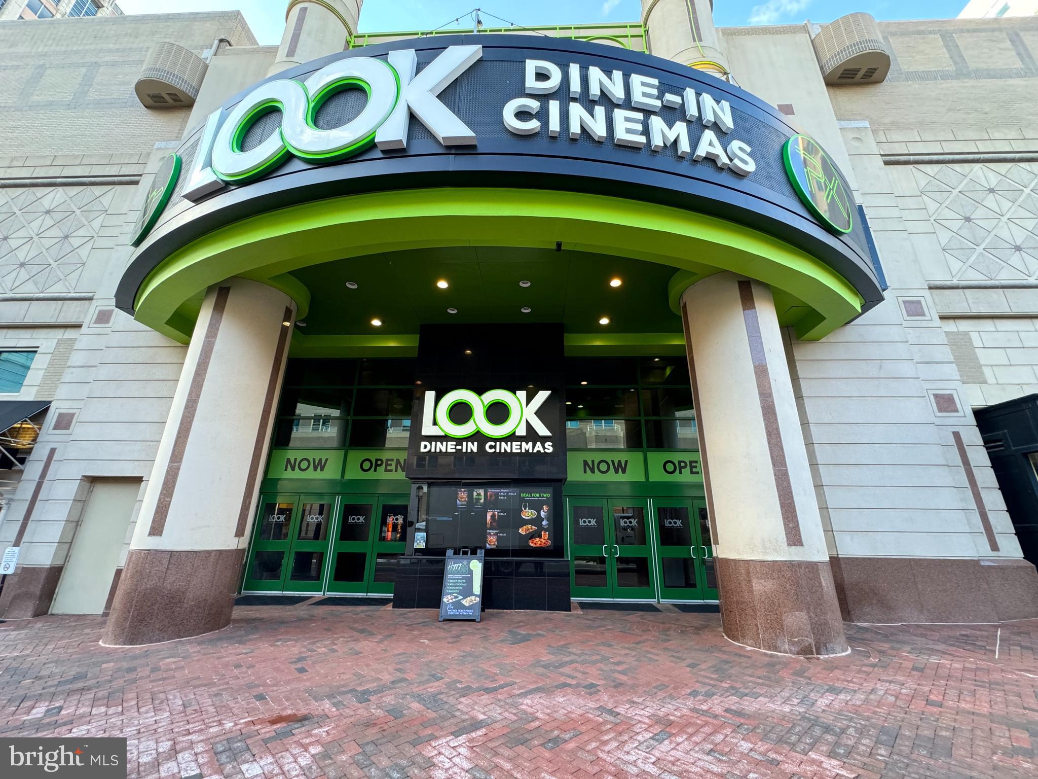 MIDTOWN AT RESTON TOWN CENTER - Residential