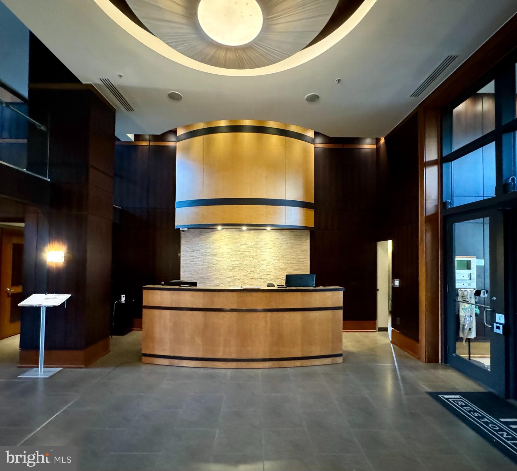 MIDTOWN AT RESTON TOWN CENTER - Residential