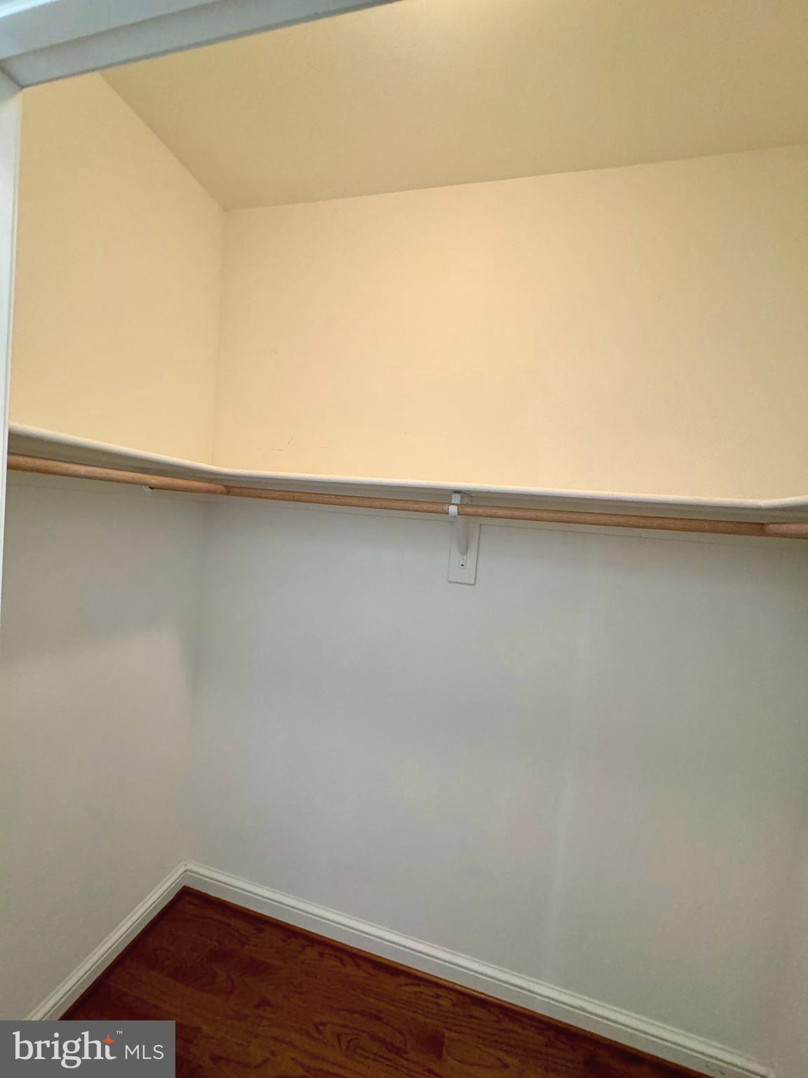 MIDTOWN AT RESTON TOWN CENTER - Residential