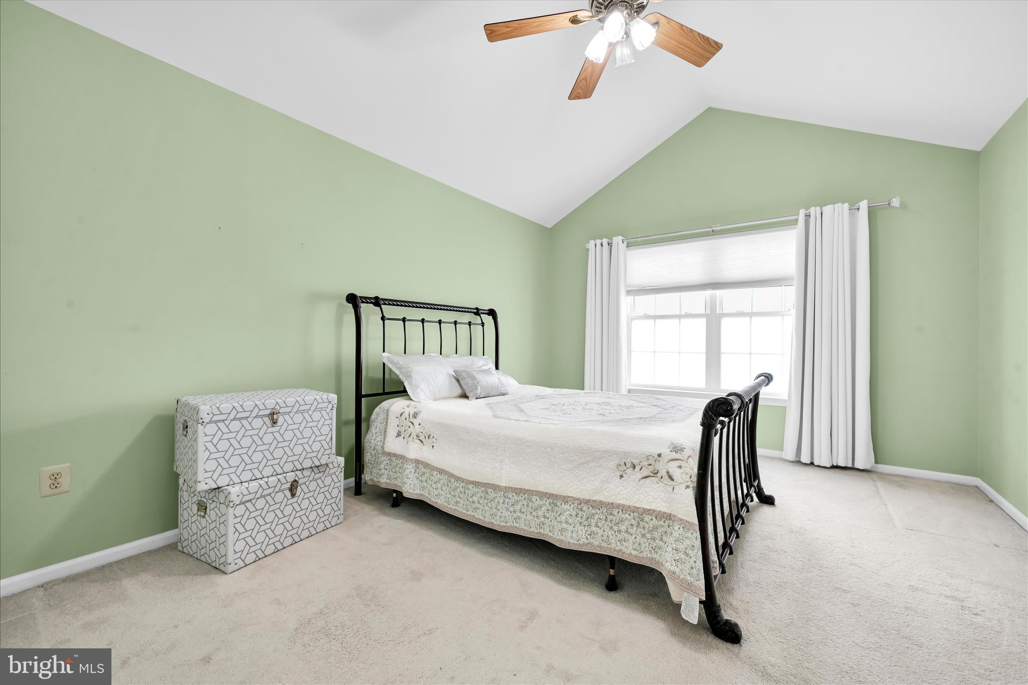 HERITAGE PARK - Residential