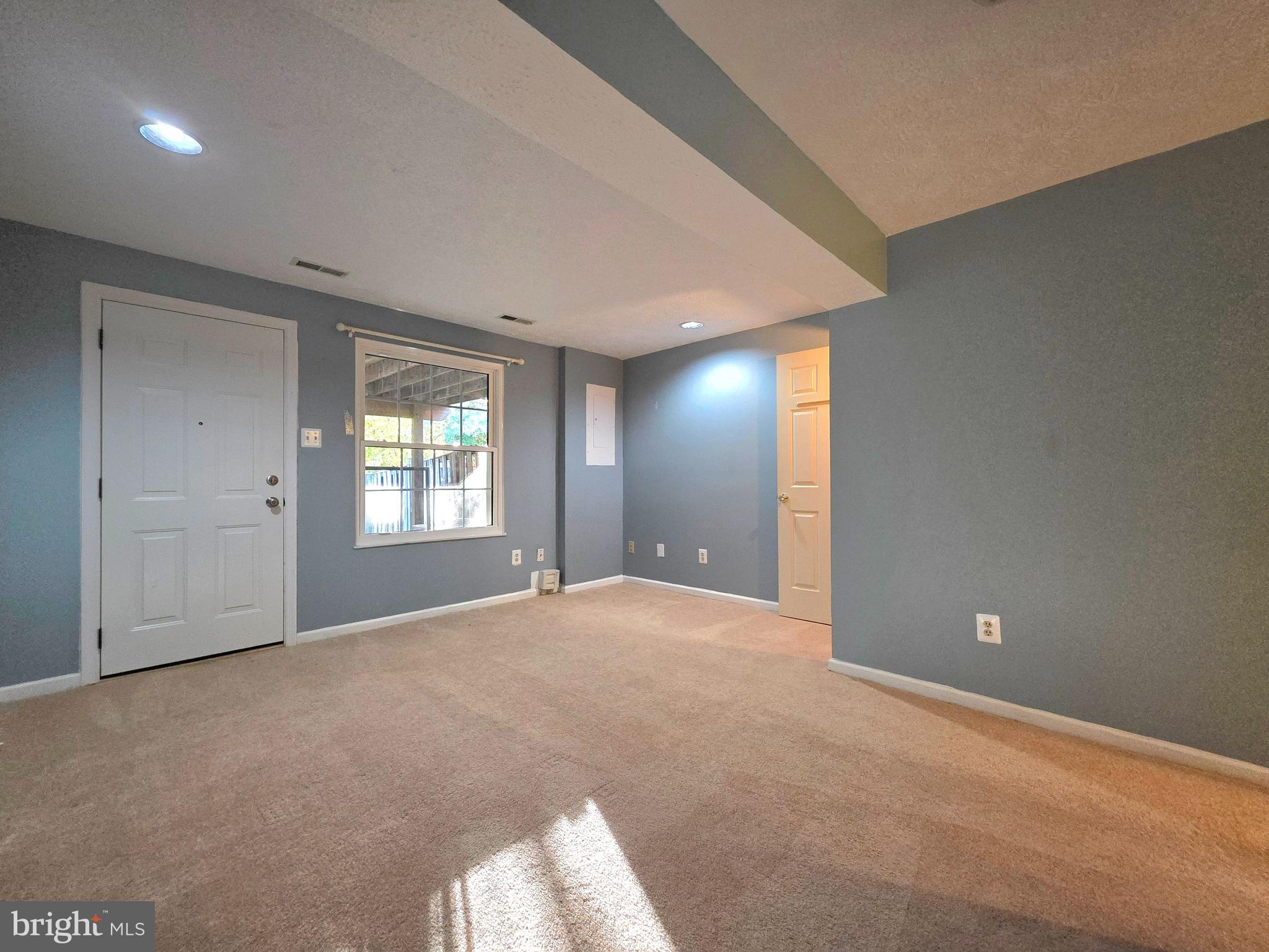 NEWINGTON HEIGHTS - Residential Lease