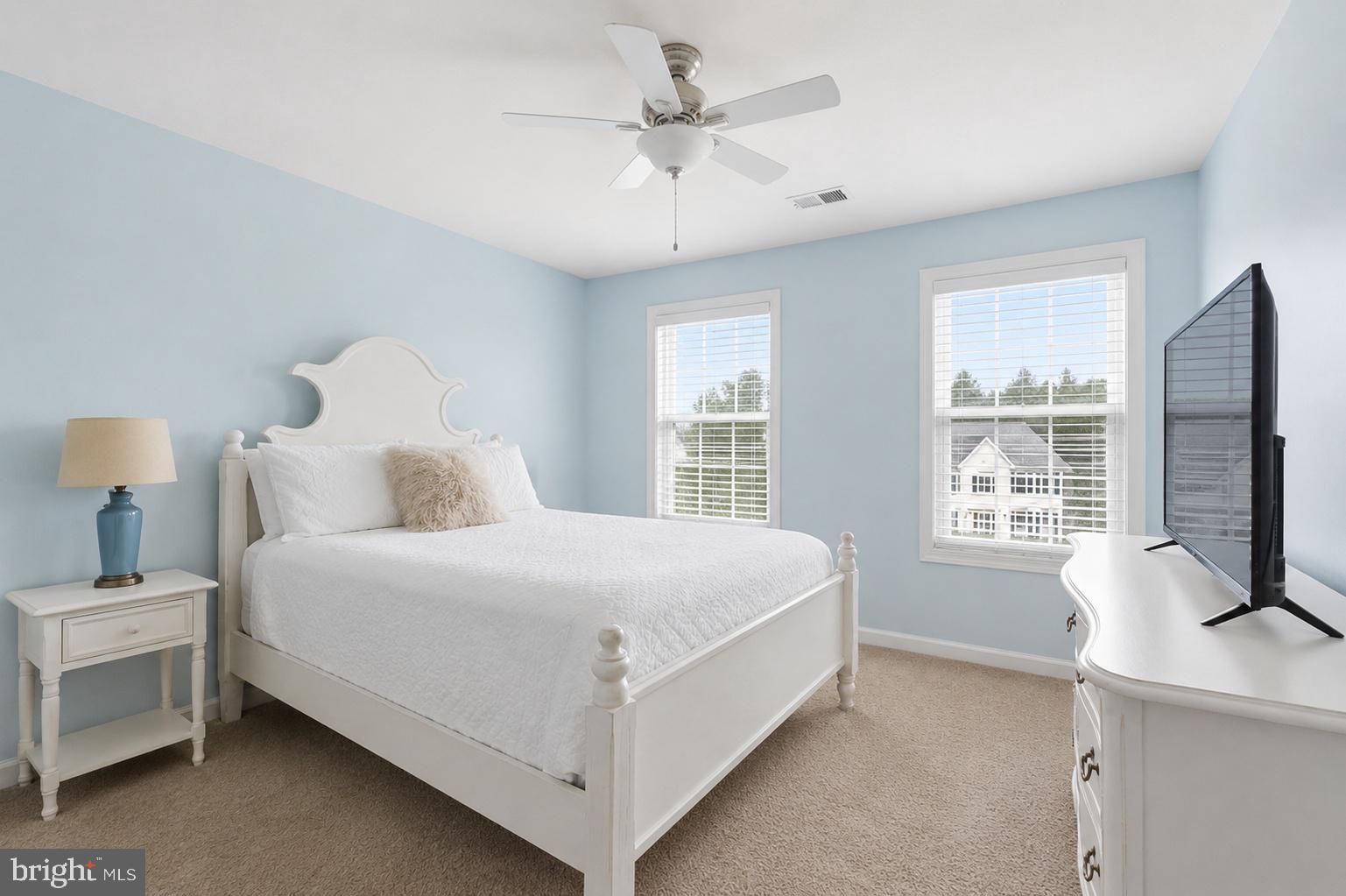 FOXLEIGH MEADOWS - Residential