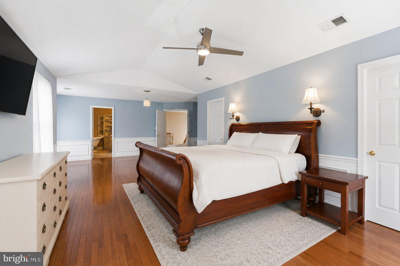 FOXLEIGH MEADOWS - Residential
