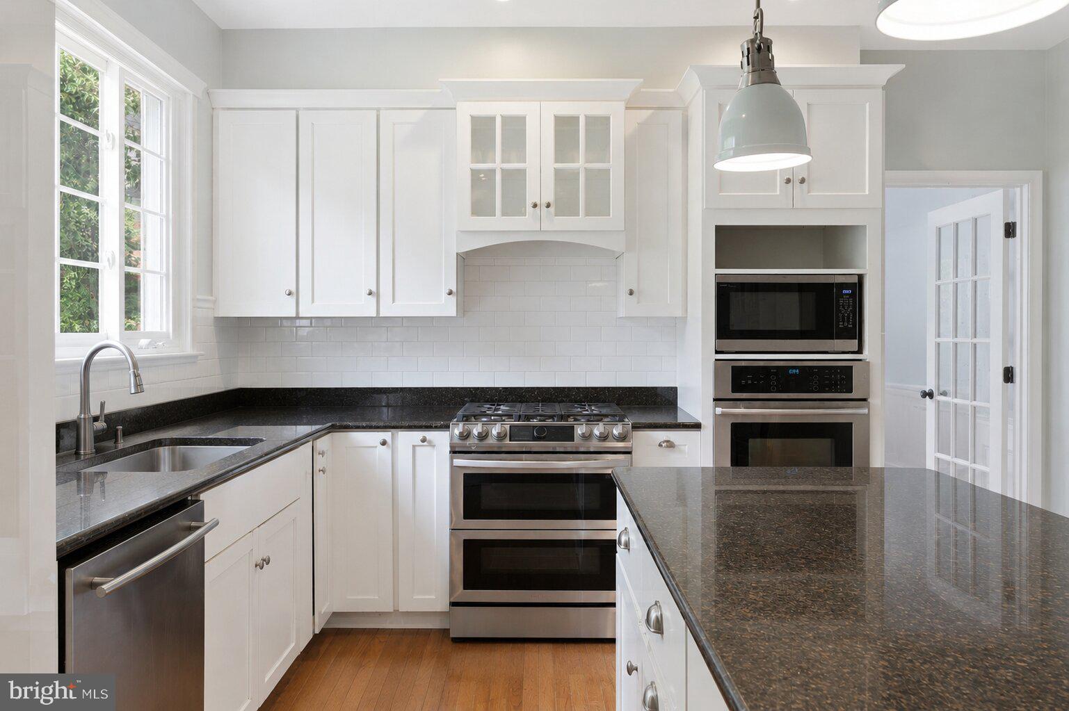 FOXLEIGH MEADOWS - Residential