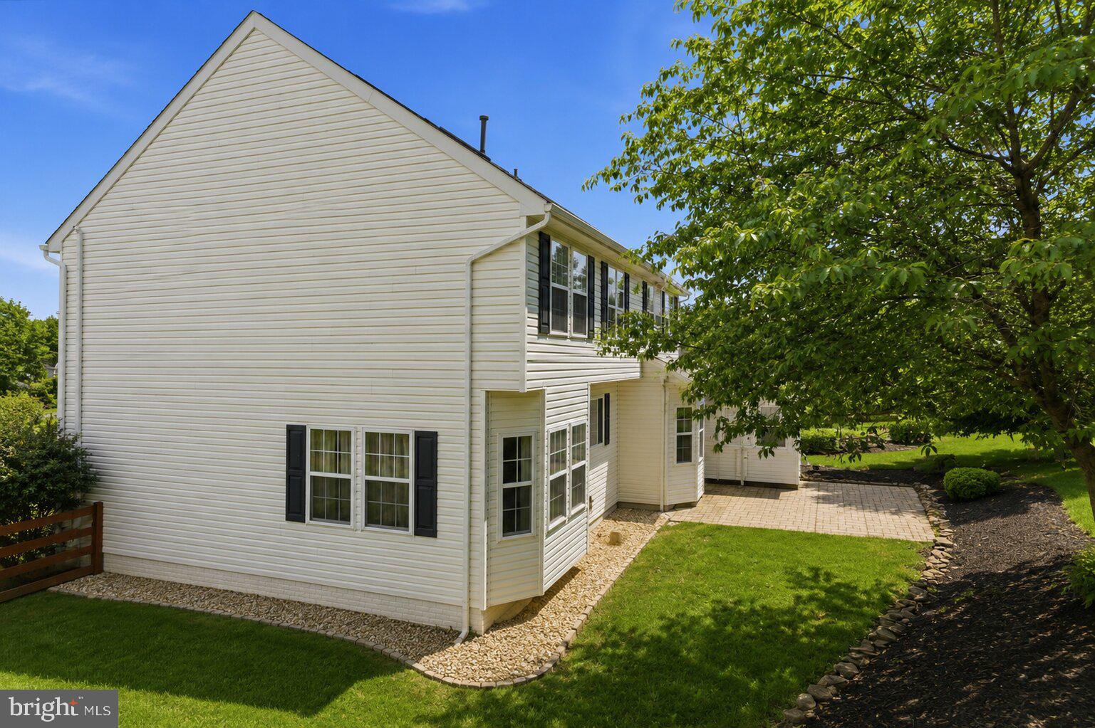 FOXLEIGH MEADOWS - Residential