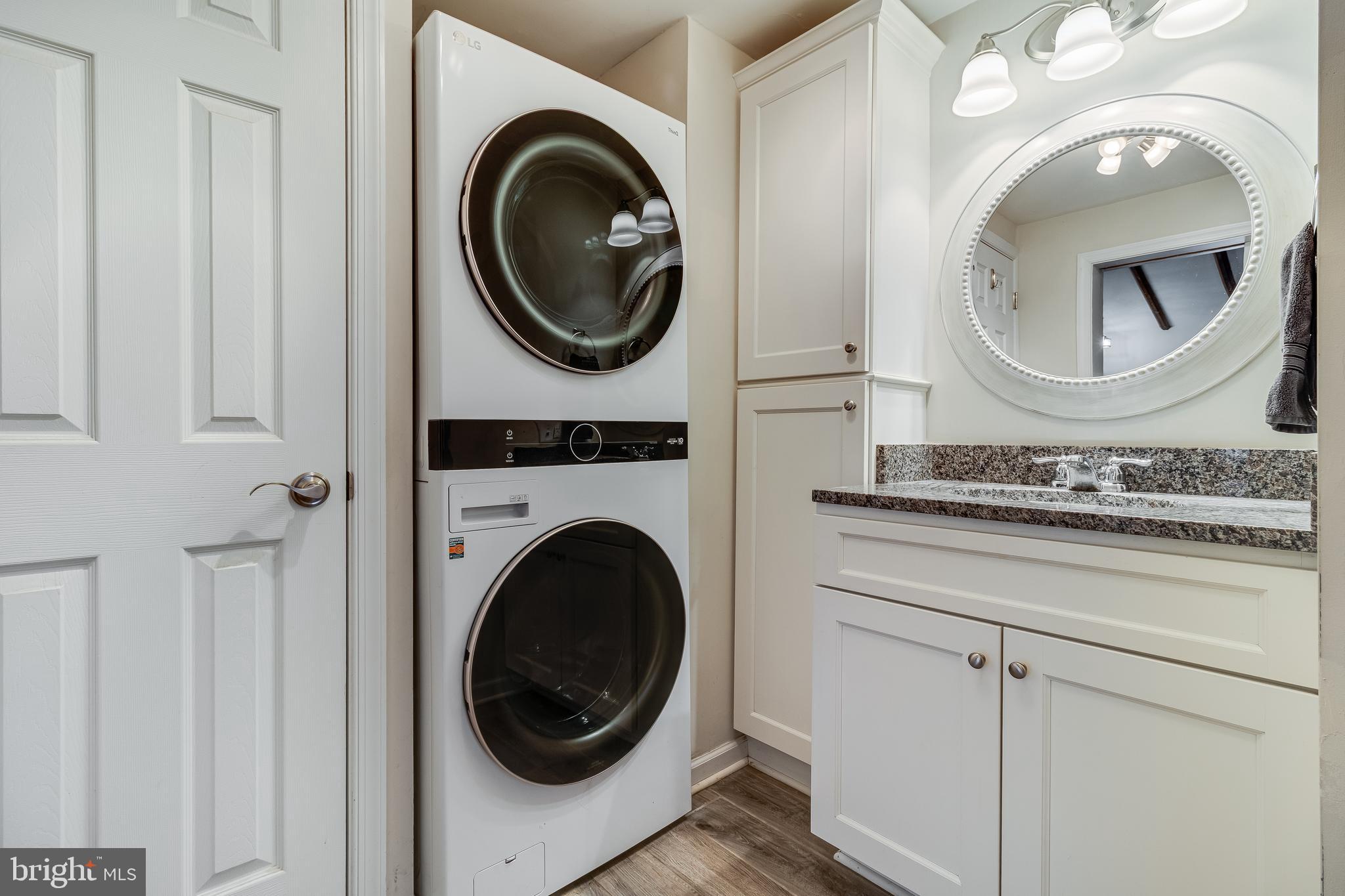 DRUM POINT - Residential