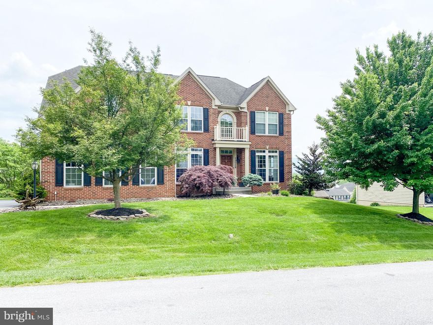 Welcome to this 4 bedroom 3 1/2 bath home. Walk in to an open floor plan with tons of natural light on all levels. Open concept first floor with 9 foot ceilings has formal living and dining, an office, half  bath and living room with a floor to ceiling stone gas fireplace that  opens to a  large eat in kitchen with a sunroom that leads to the deck.  The second level has 4 bedrooms with 2 full baths. The primary bedroom has tray ceilings and a large bathroom with sunken tub, shower, 2 separate vanities and 2 walk in closets.  There is a step down to the 2nd vanity and walk in closet in primary bath. The lower level is fully finished with a living area, game area, full bath and a flex room that can be used for just about anything. There are 2 large storage closets in the lower level with a water softener and reverse osmosis system.  The windows and doors bring lots of natural light to the space and the  set of doors  leads to a paver patio that runs the entire length of house with a fire pit which is great for entertaining. The home also has a sound system that pipes music to the living, dining, basement, primary bedroom and to the outdoor speakers. It is a great house for entertaining. Schedule your tour today!! Agent is owner.