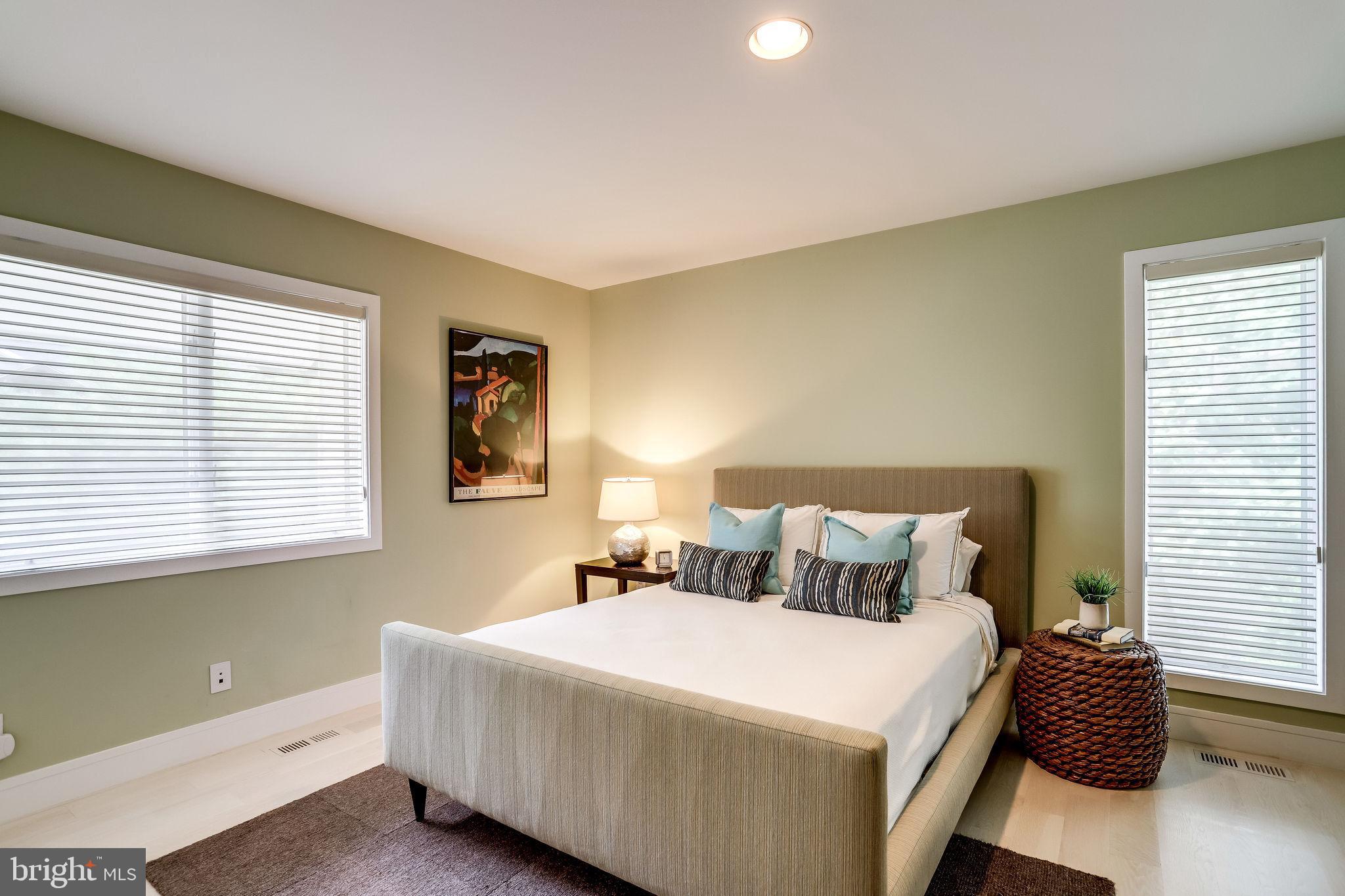 BELLEVUE FOREST - Residential