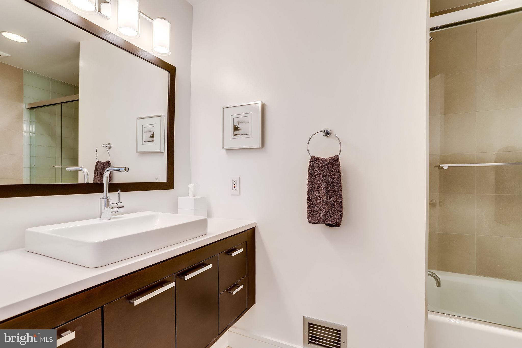 BELLEVUE FOREST - Residential