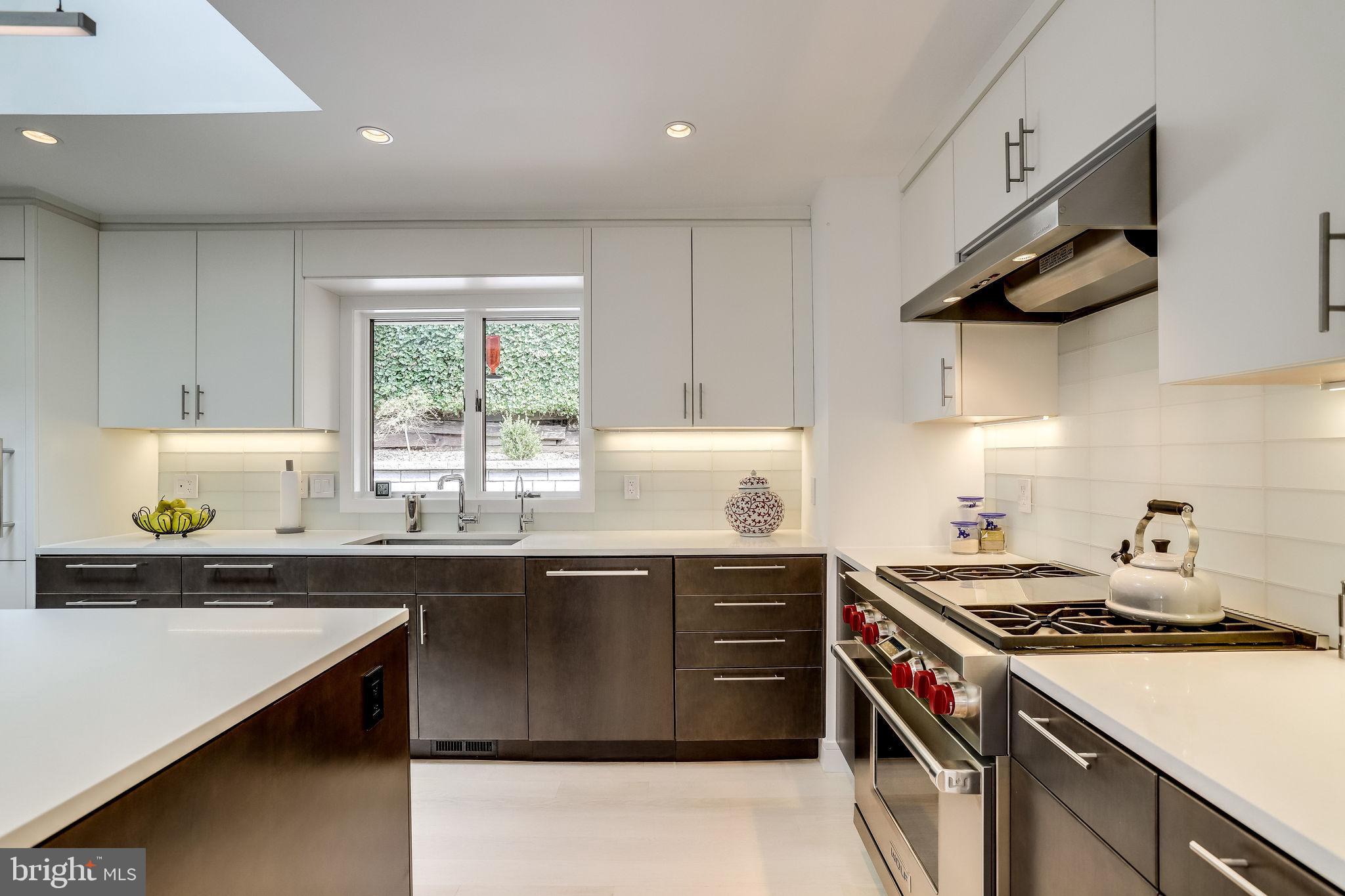 BELLEVUE FOREST - Residential