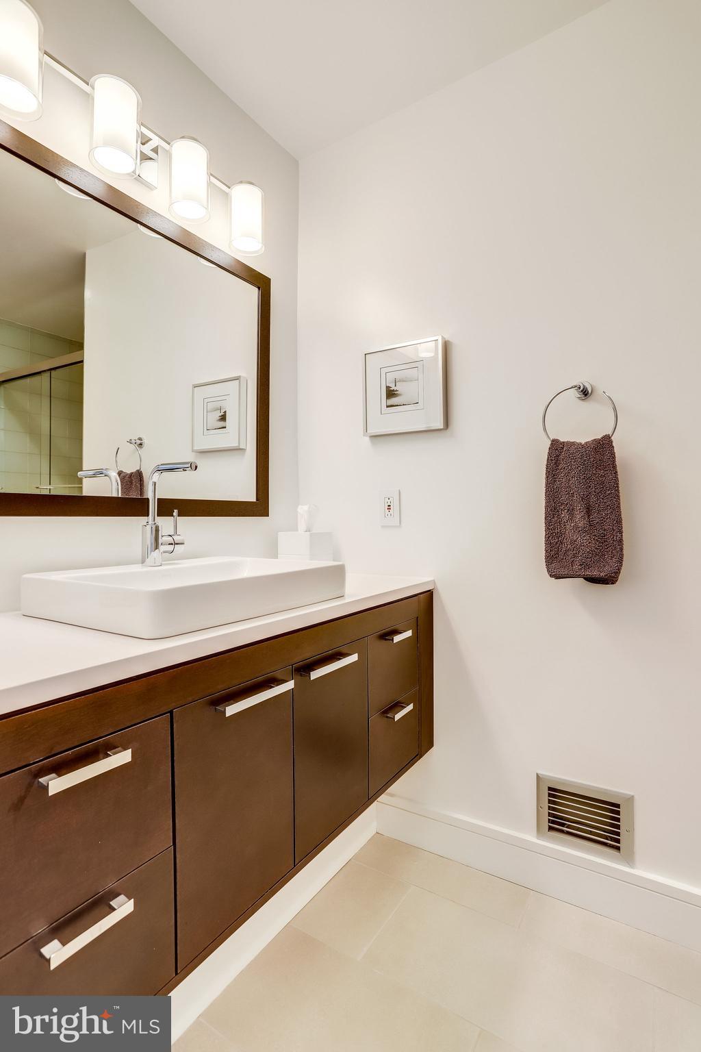 BELLEVUE FOREST - Residential