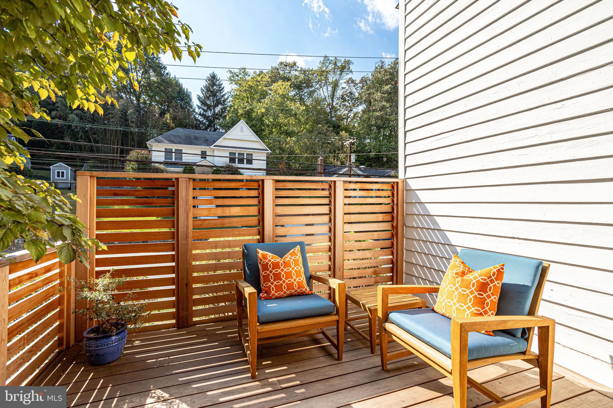 BELLEVUE FOREST - Residential